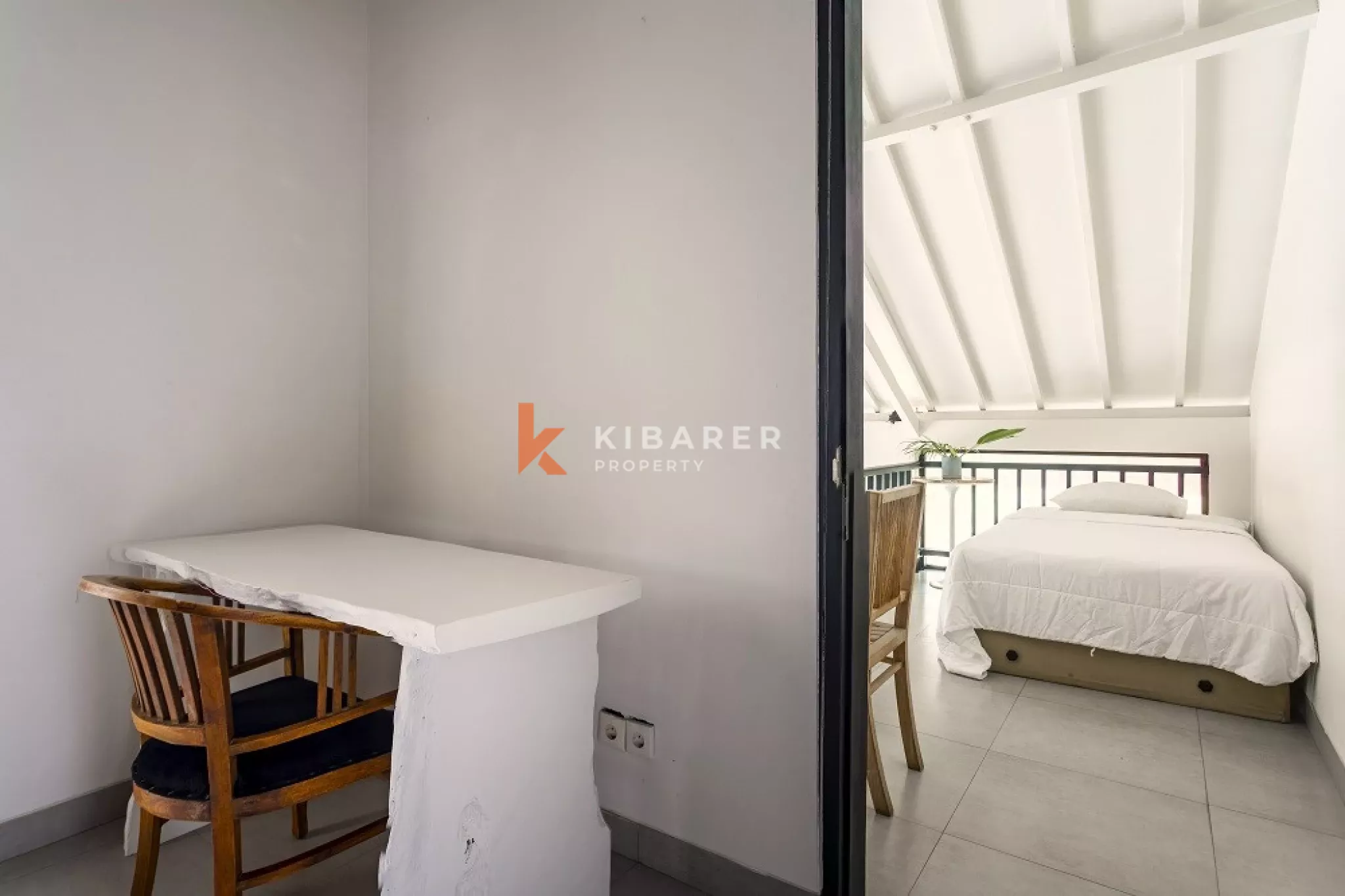 Fabulous Three Bedroom Enclosed Living Villa Located in Umalas — image 6