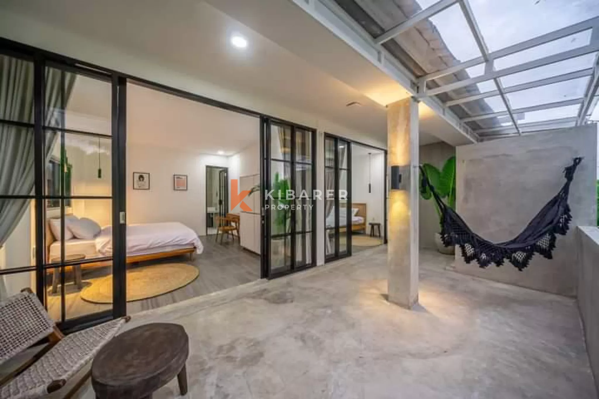 Industrial Style Villa with One Bedroom and Enclosed Living Area in Berawa — image 12