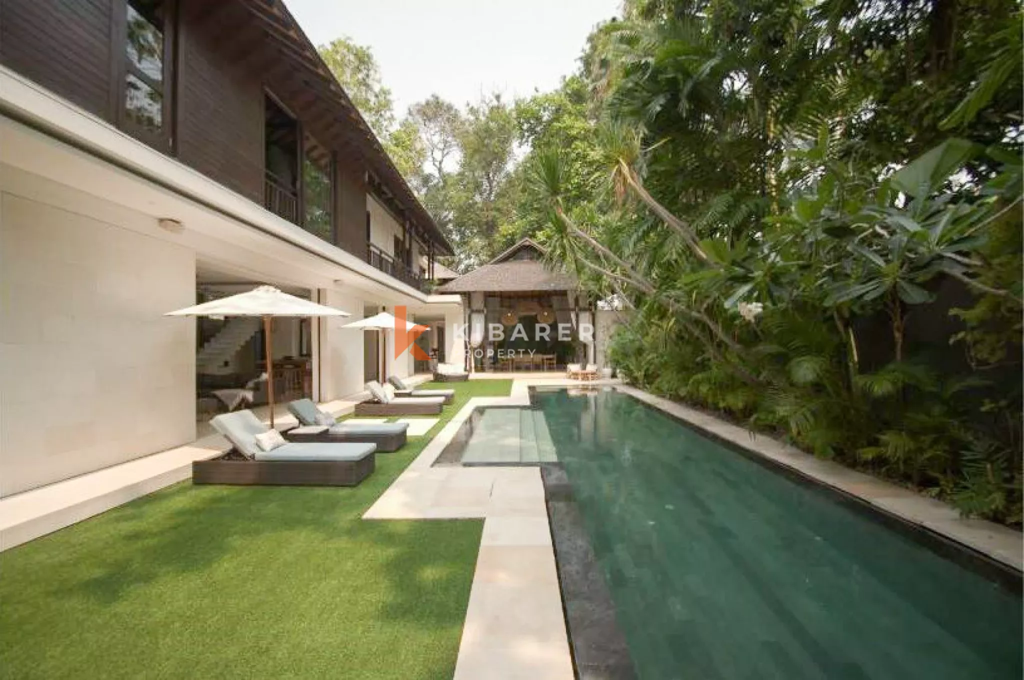 Luxury Five-Bedrooms plus Office Room with Enclosed Living Villa Located in Petitenget Area — image 2