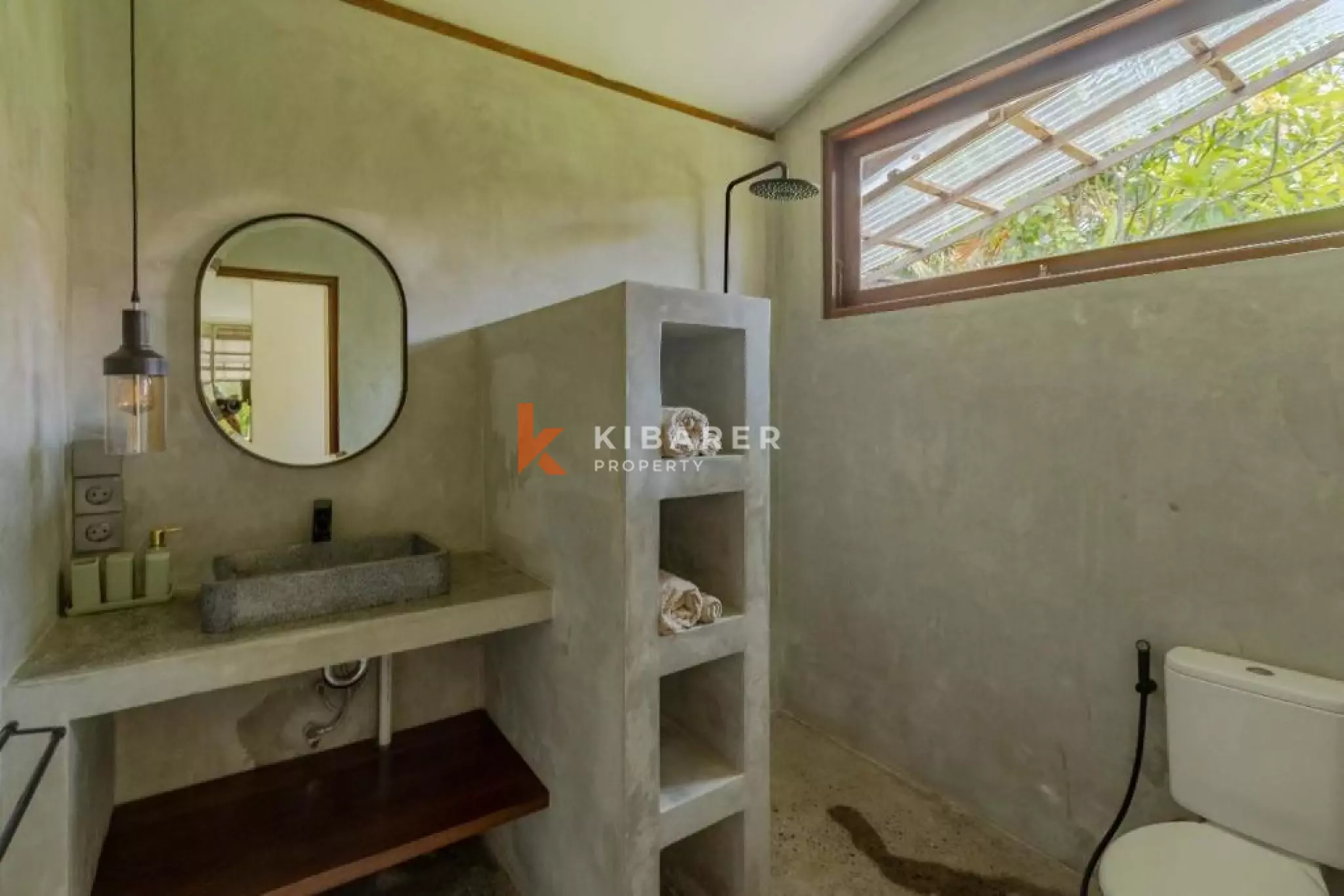 Three Bedroom with Enclosed Living Villa in Umalas — image 13