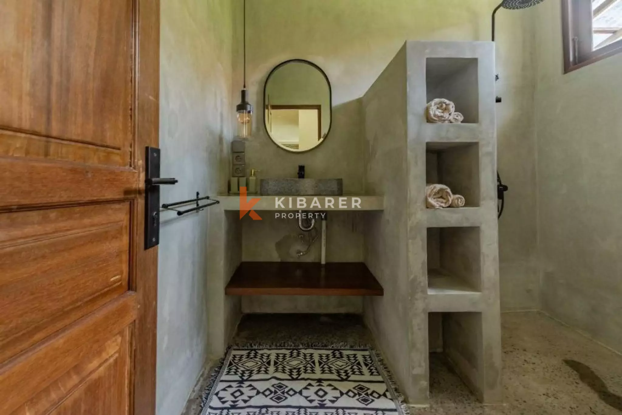 Three Bedroom with Enclosed Living Villa in Umalas — image 14