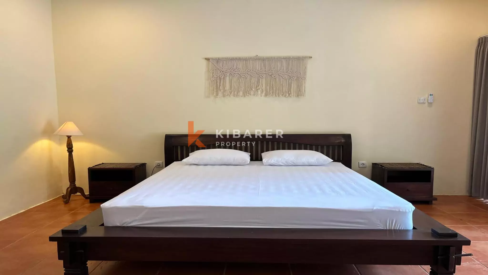 Wonderful Two-Bedroom Open Living Room Villa Set in Tumbak Bayuh — image 12