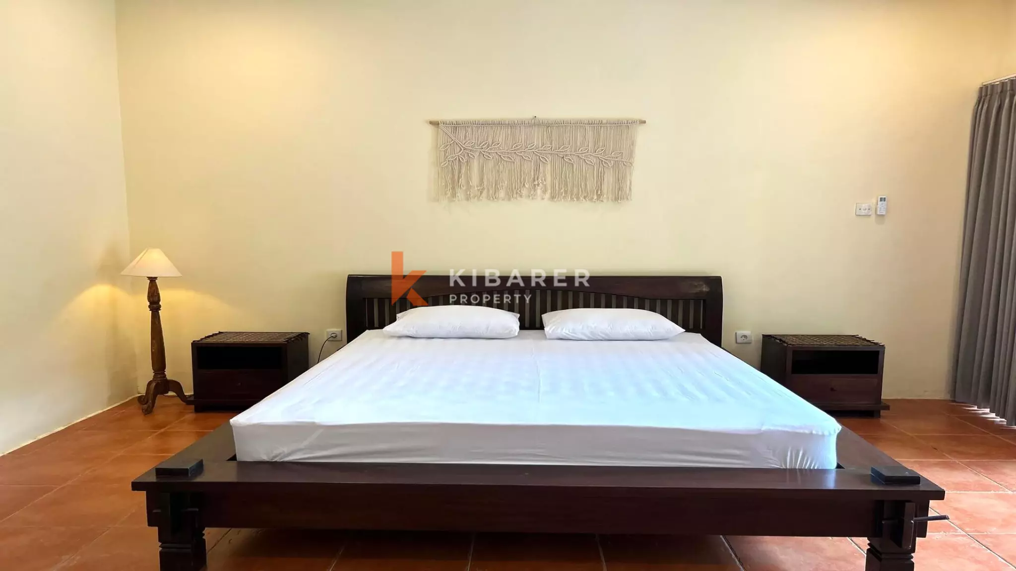 Wonderful Two-Bedroom Open Living Room Villa Set in Tumbak Bayuh — image 16