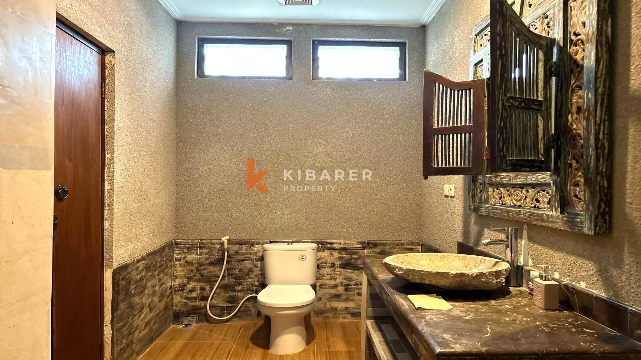 Wonderful Two-Bedroom Open Living Room Villa Set in Tumbak Bayuh — image 17