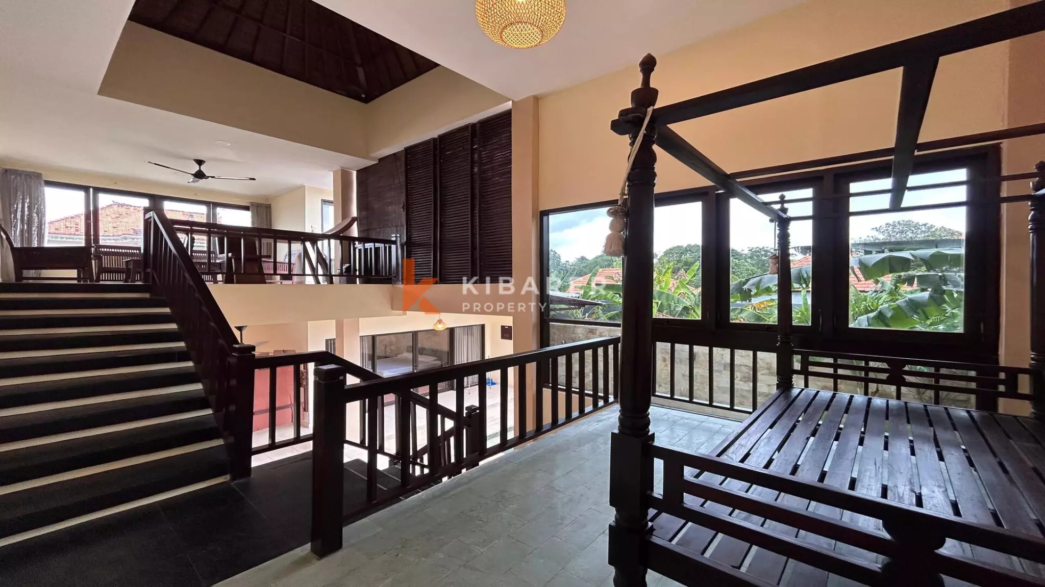 Wonderful Two-Bedroom Open Living Room Villa Set in Tumbak Bayuh — image 9
