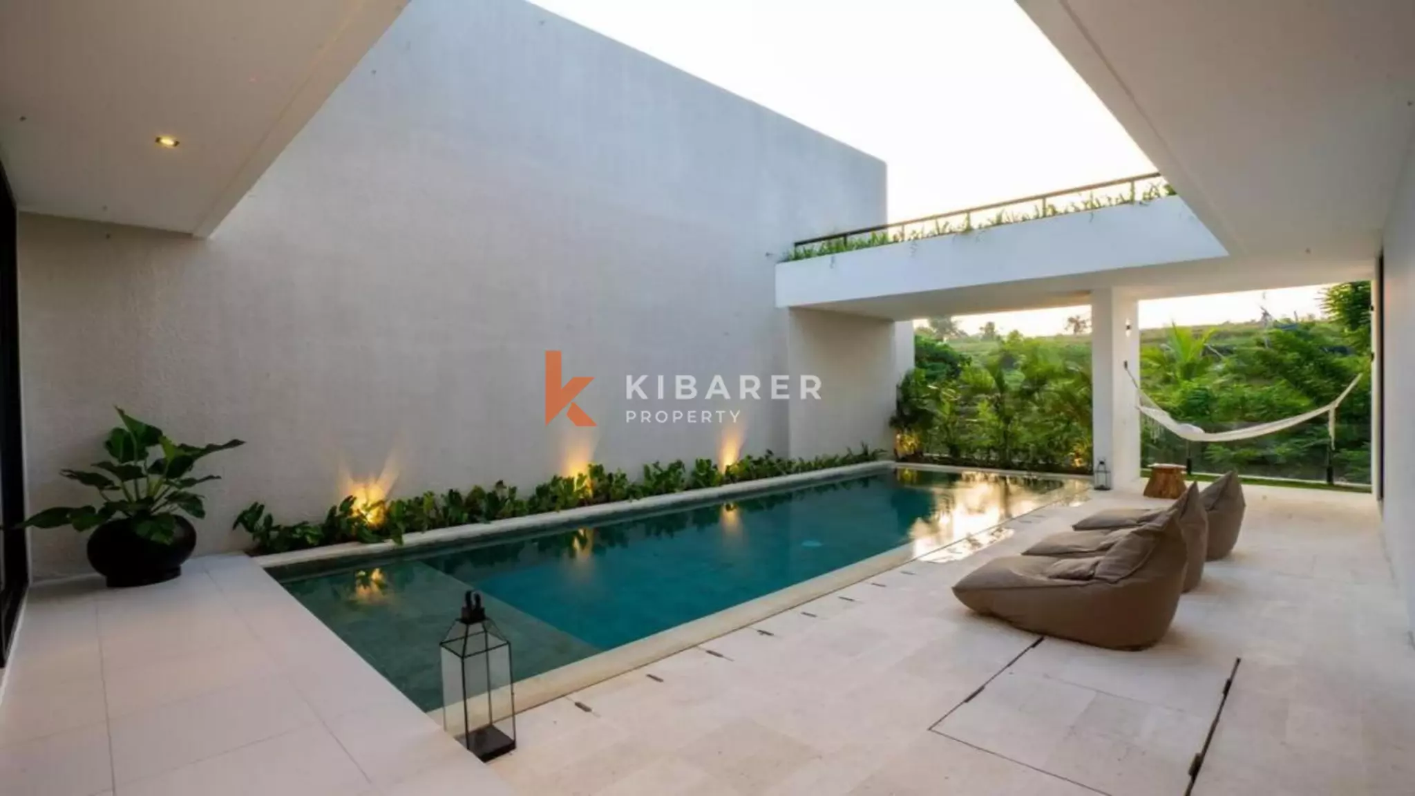 Gorgeous Three-Bedroom Villa in Pererenan — image 1