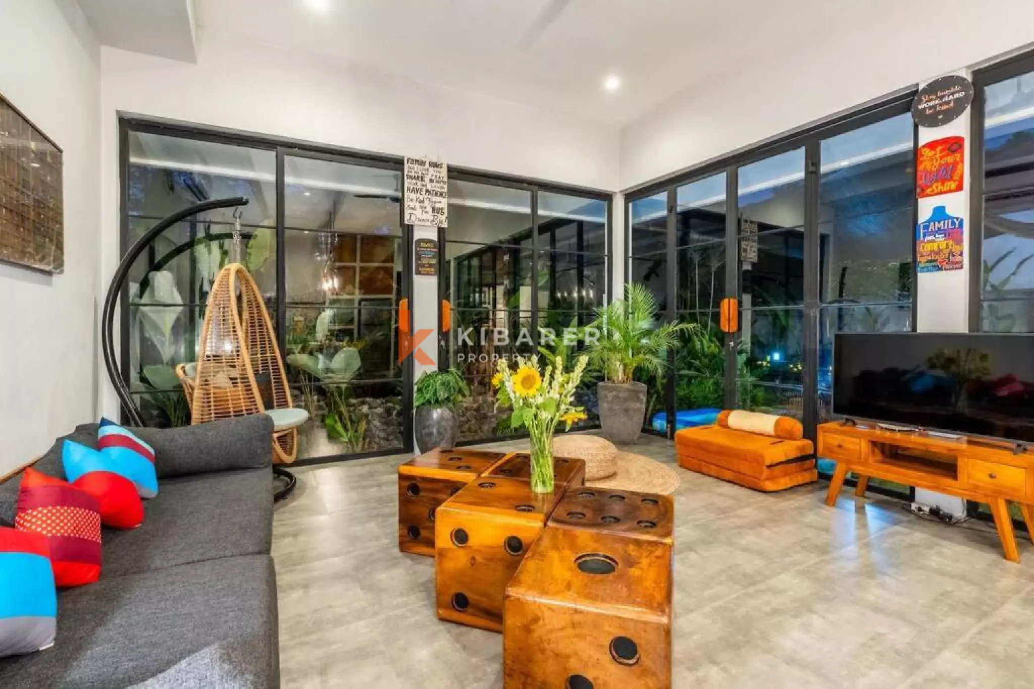 Three Bedroom Villa with Greenery View in Pererenan — image 11