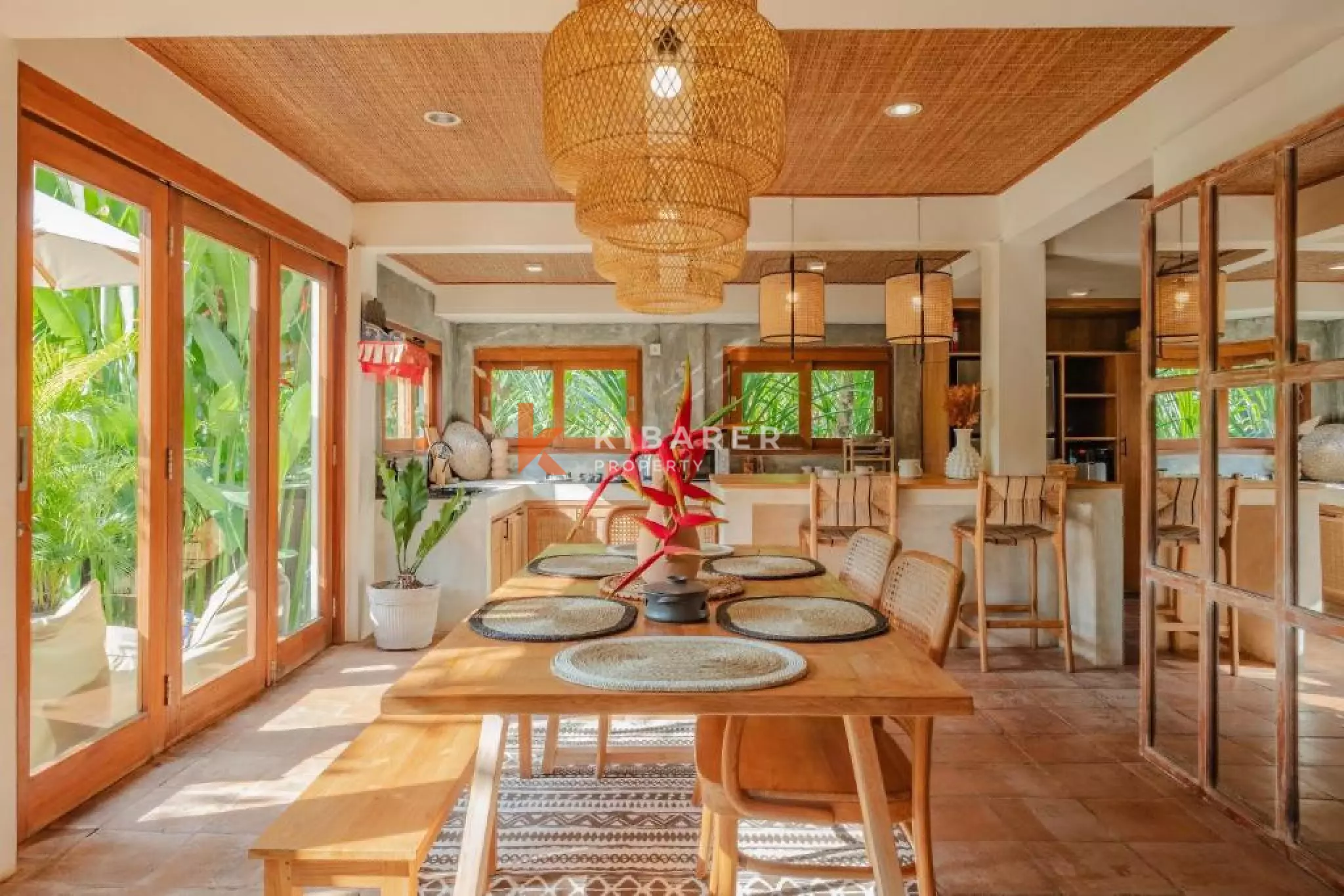 Classic One-Bedroom Villa with Lush view in Tumbak Bayuh — image 7