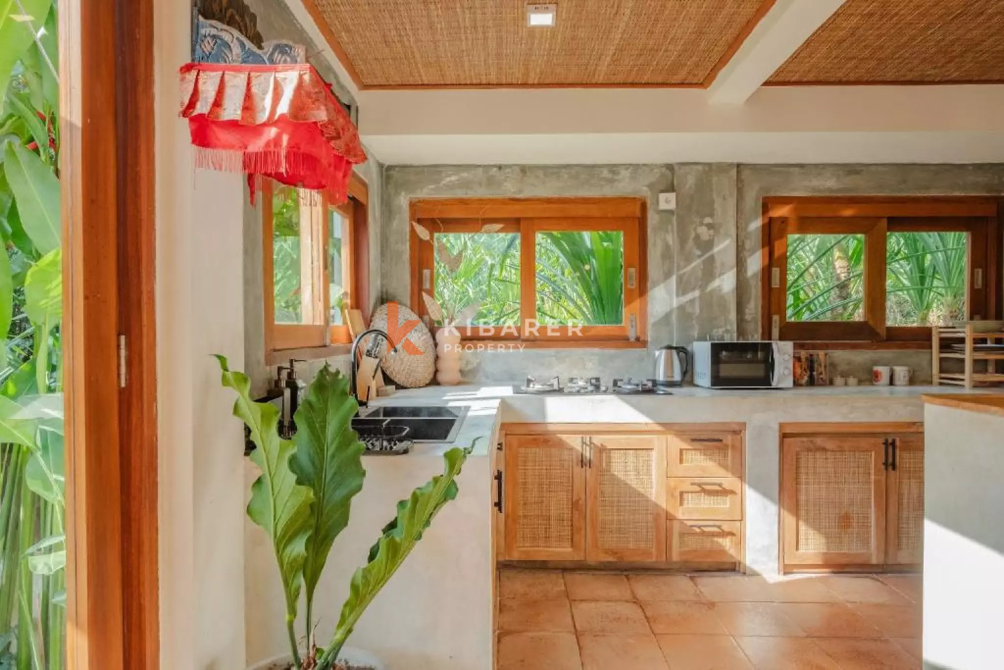 Classic One-Bedroom Villa with Lush view in Tumbak Bayuh — image 9