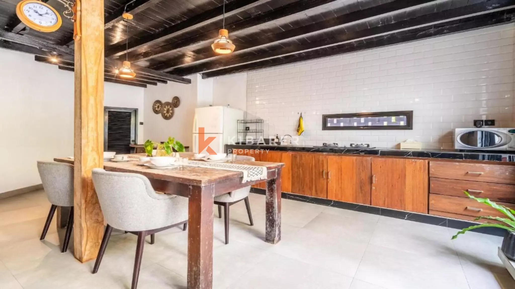 Charming Two-Bedroom Contemporary Villa with Enclosed Living in Berawa — image 10