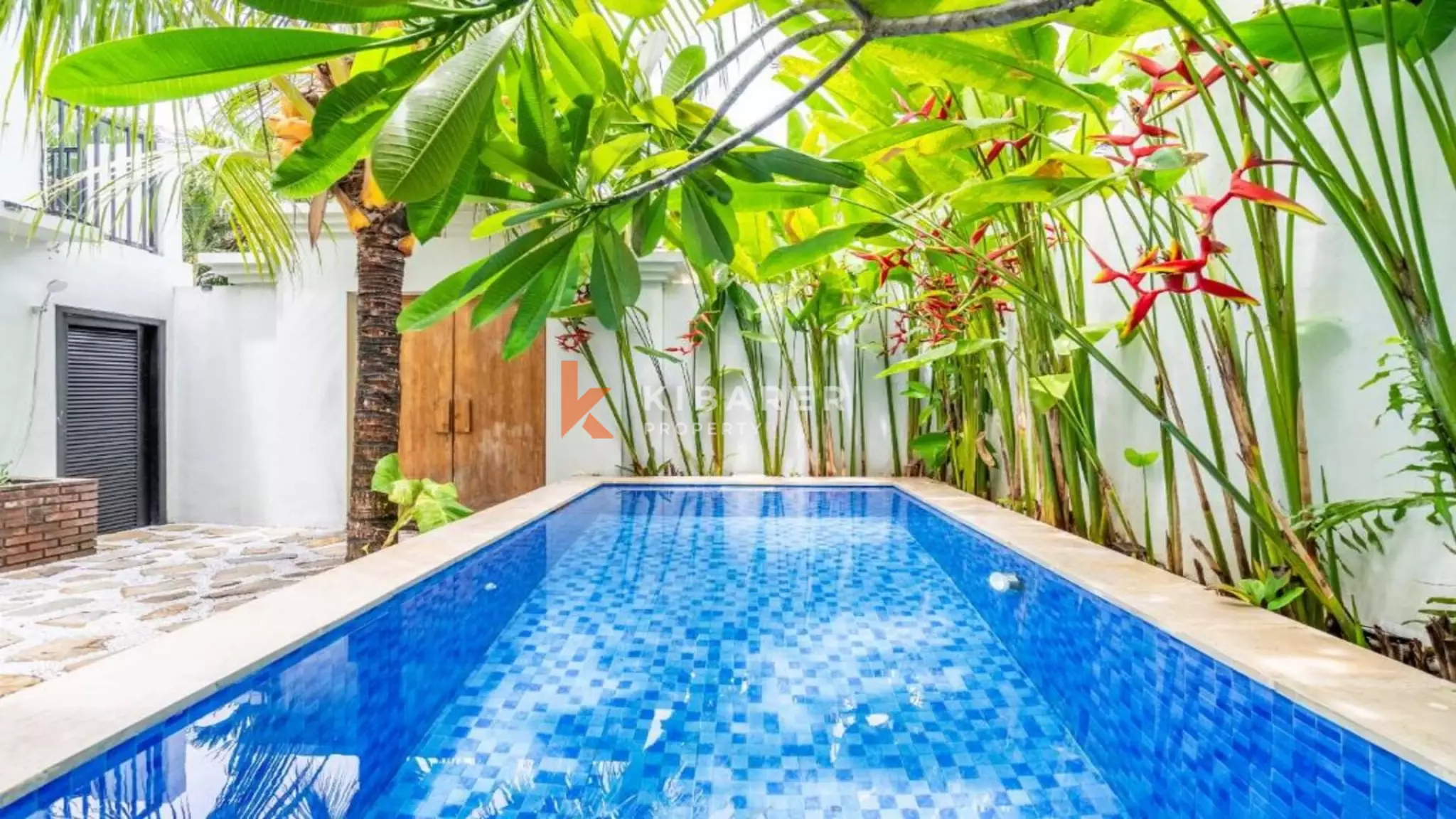 Charming Two-Bedroom Contemporary Villa with Enclosed Living in Berawa — image 3