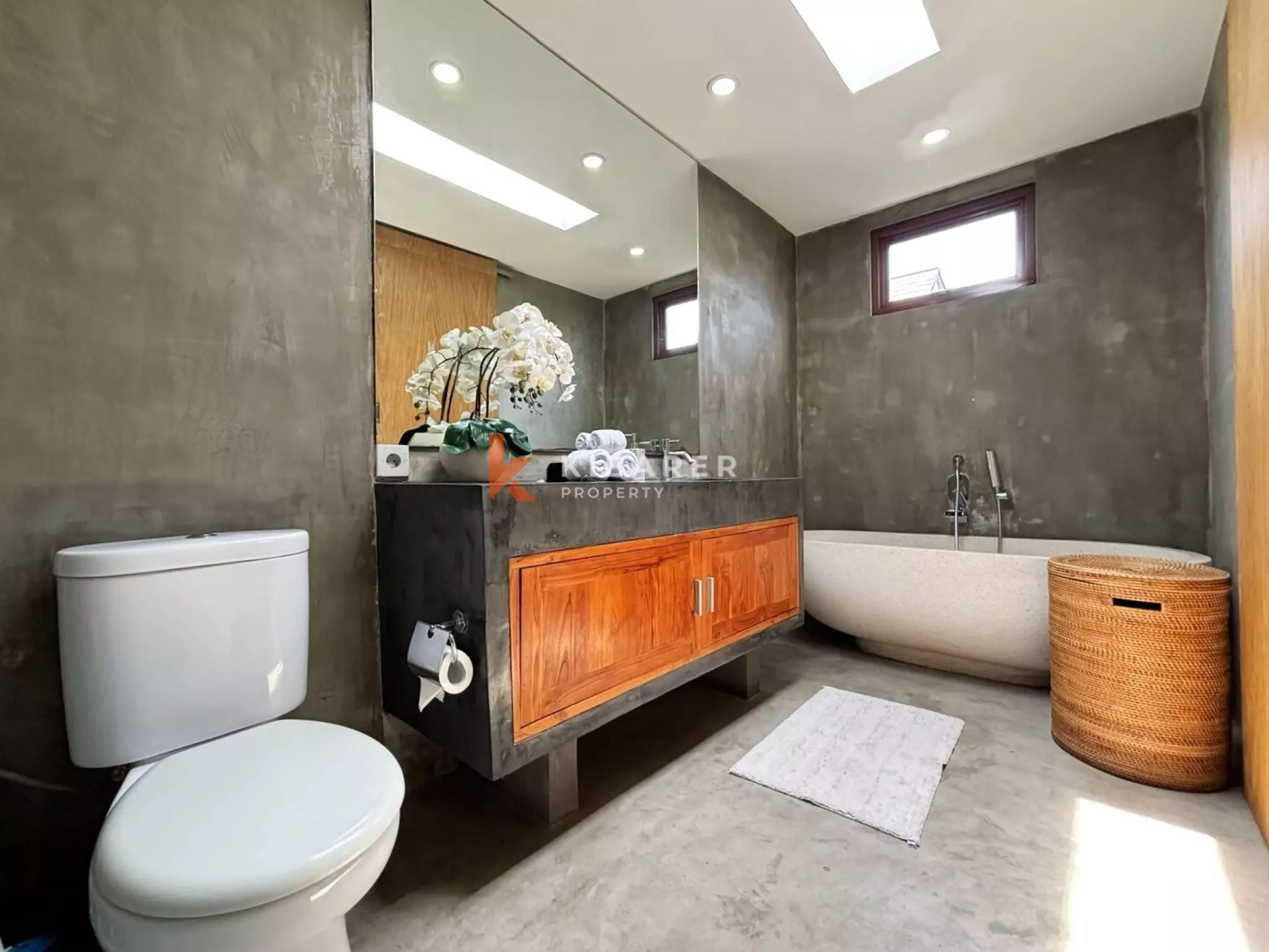Charming Two Bedroom Industrial Villa situated in Canggu — image 16