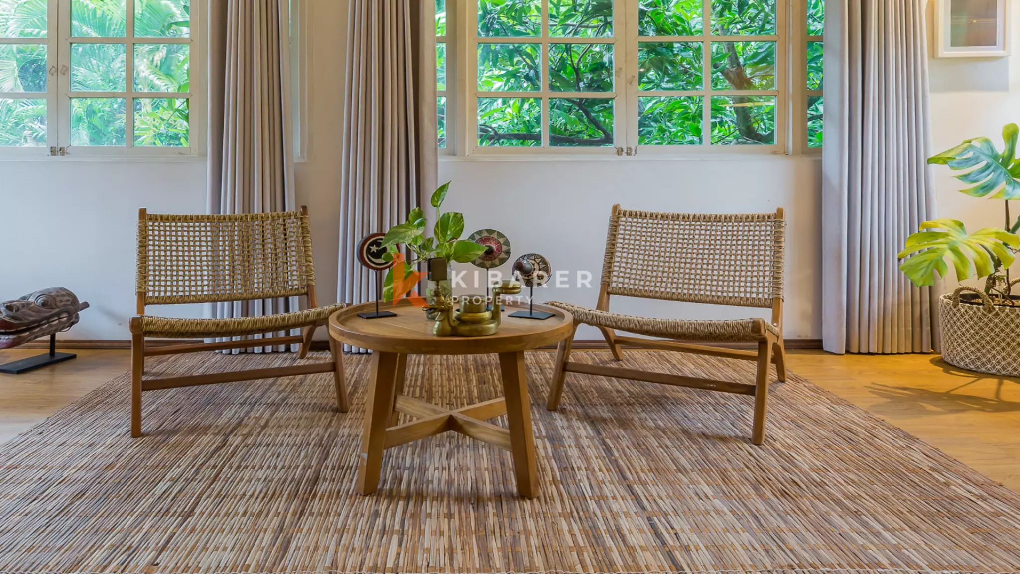 Cozy Two-Bedroom Villa in Kuta – Tropical Retreat with No Pool — image 1