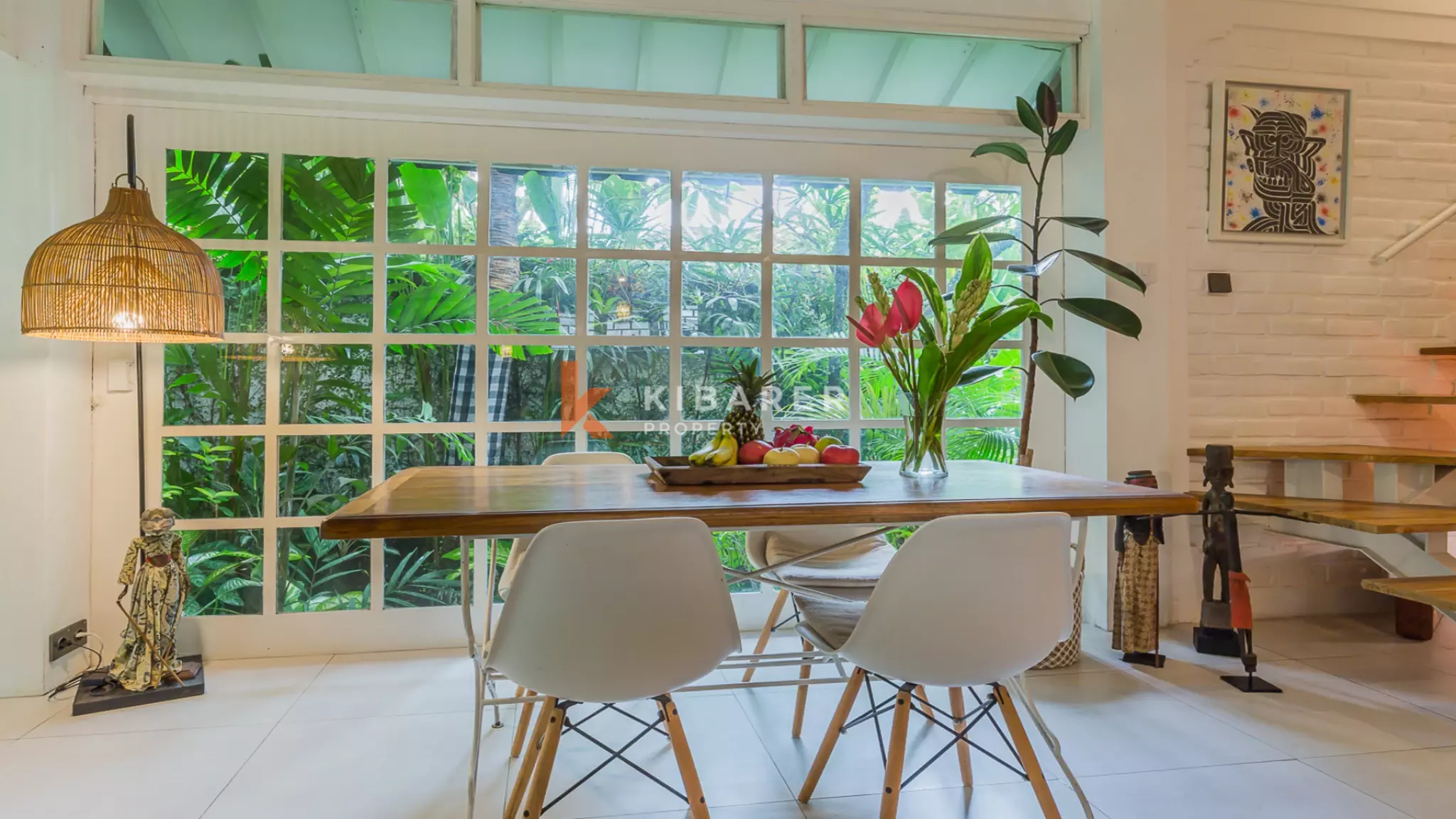 Cozy Two-Bedroom Villa in Kuta – Tropical Retreat with No Pool — image 8