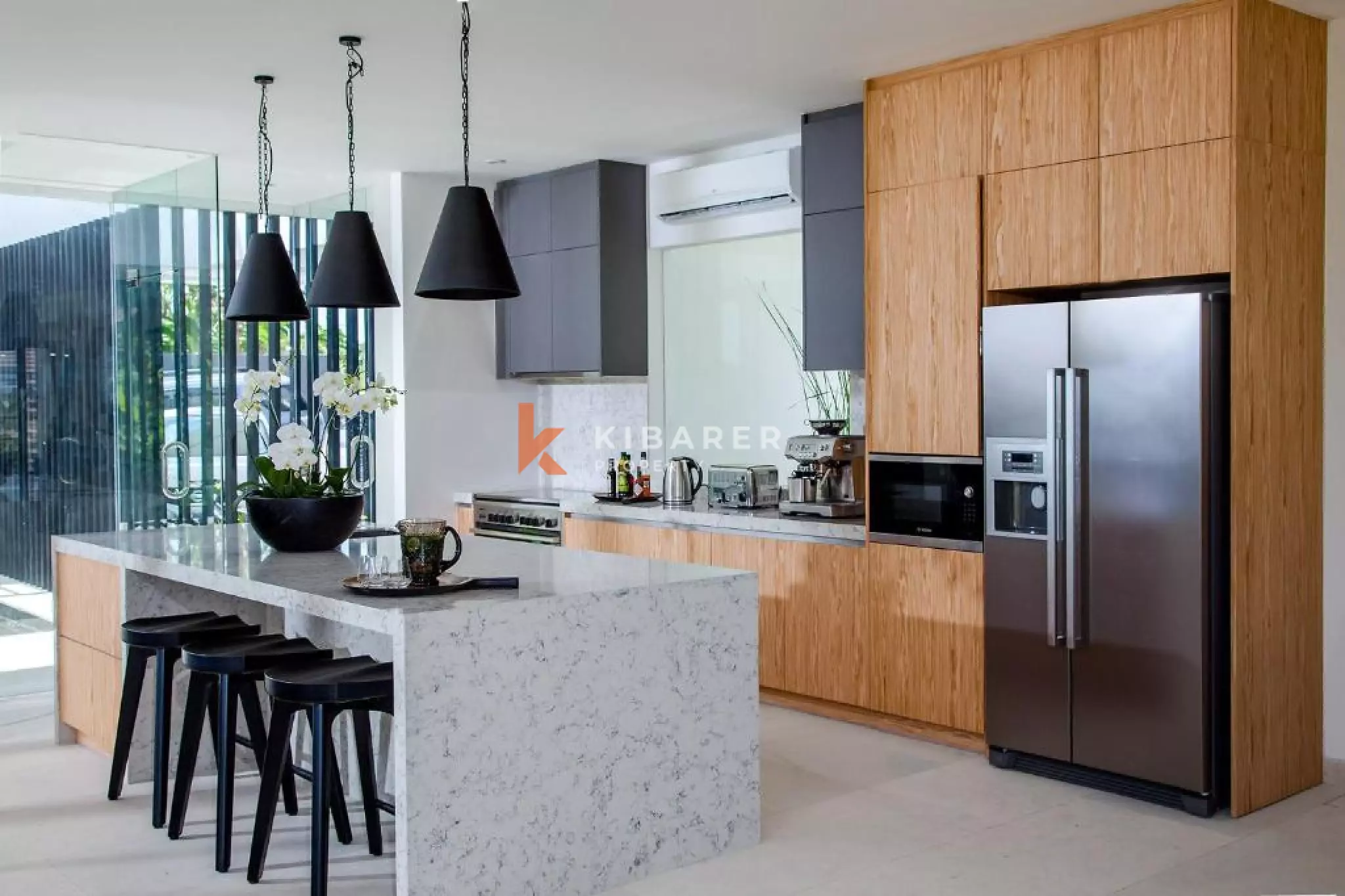 Five-Bedroom Luxury Villa with Gym room in Tumbak Bayuh — image 11