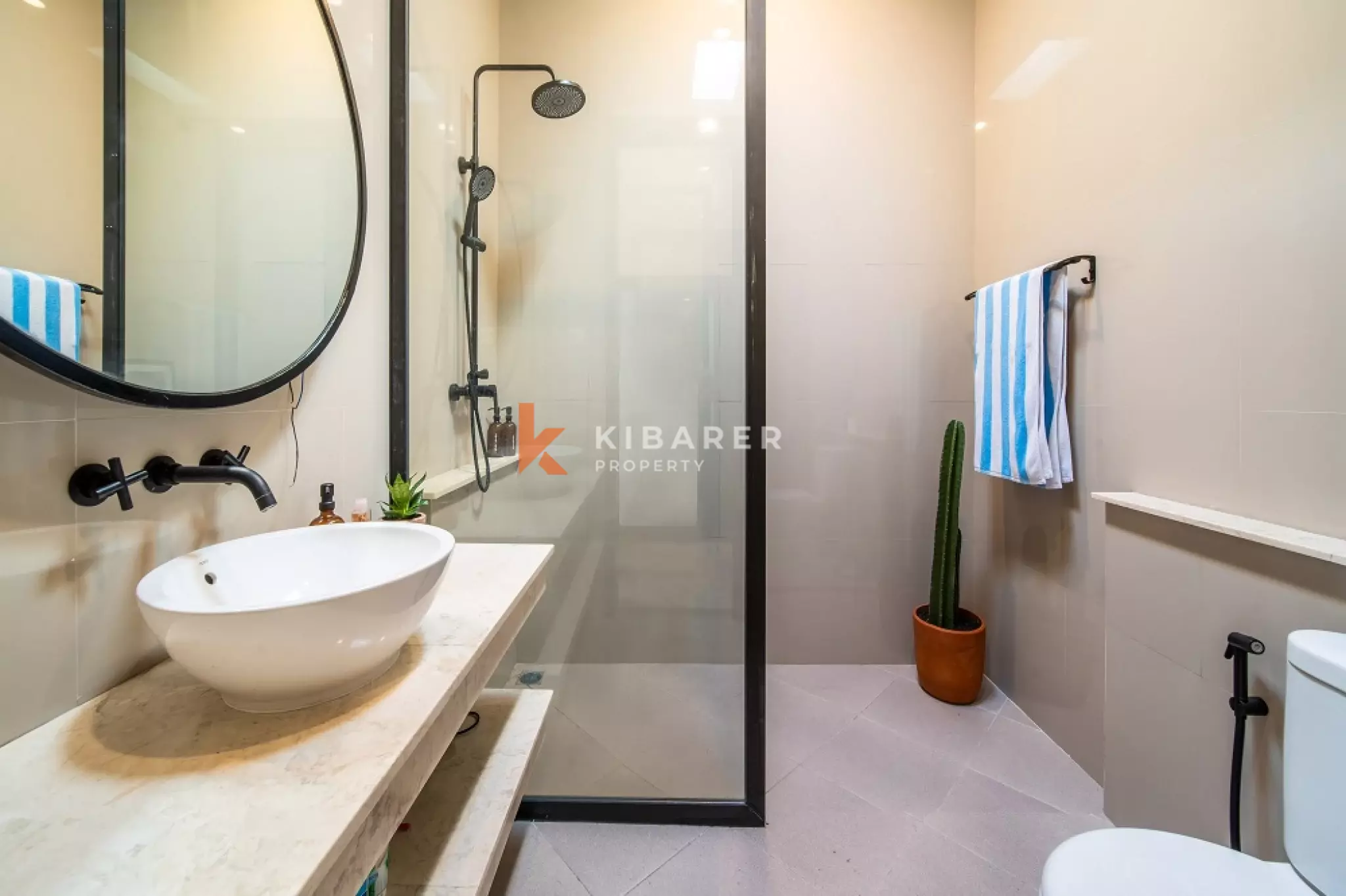 Charming Fully Furnished Two-Bedroom Open Living Villa with Private Pool in Umalas — image 4