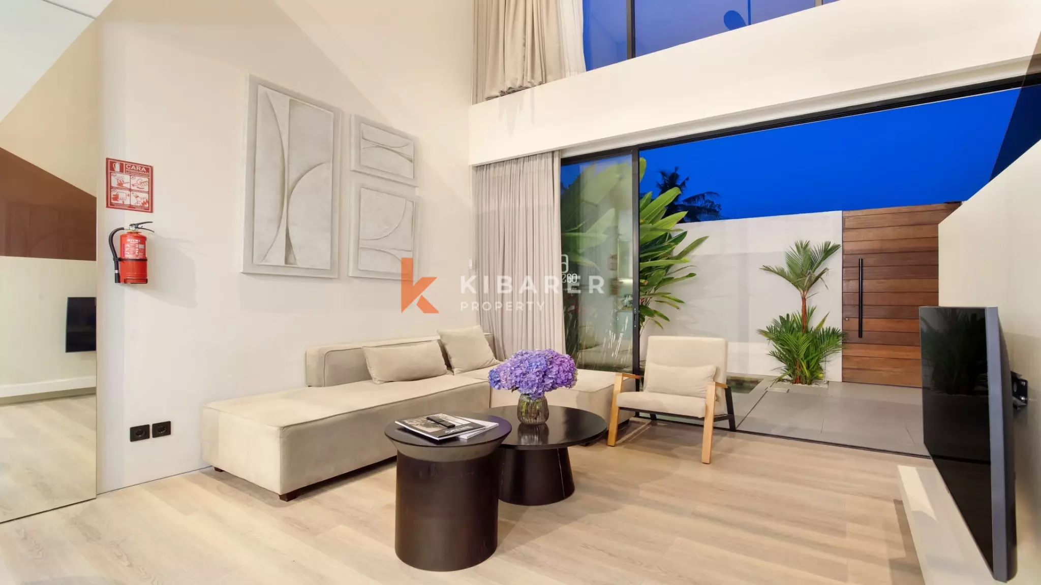 Modern Smart Two-Bedroom Villa Located in Berawa — image 8