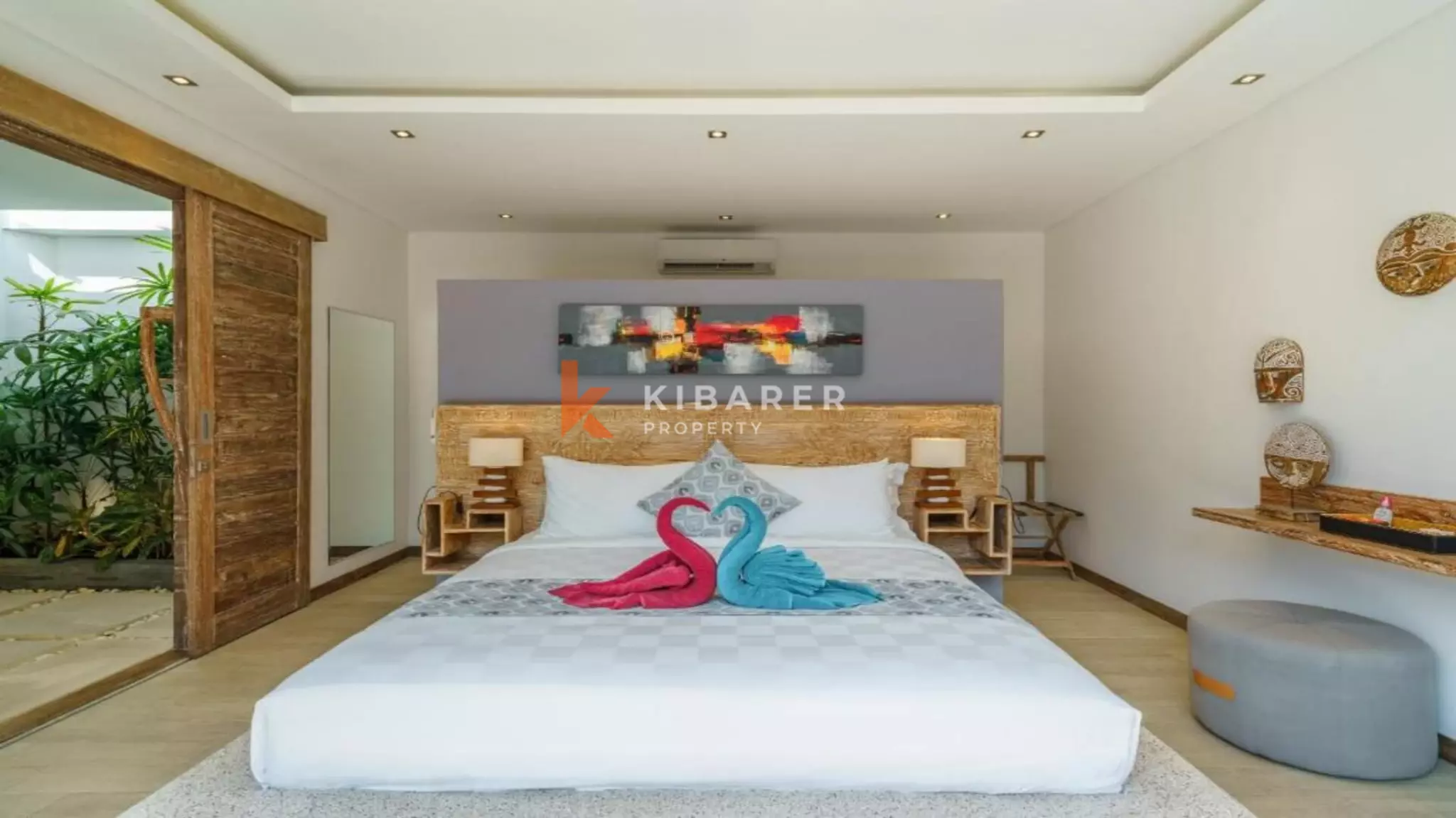 Elegant Three-Bedroom Luxury Villa with Open Living Room in Berawa — image 17