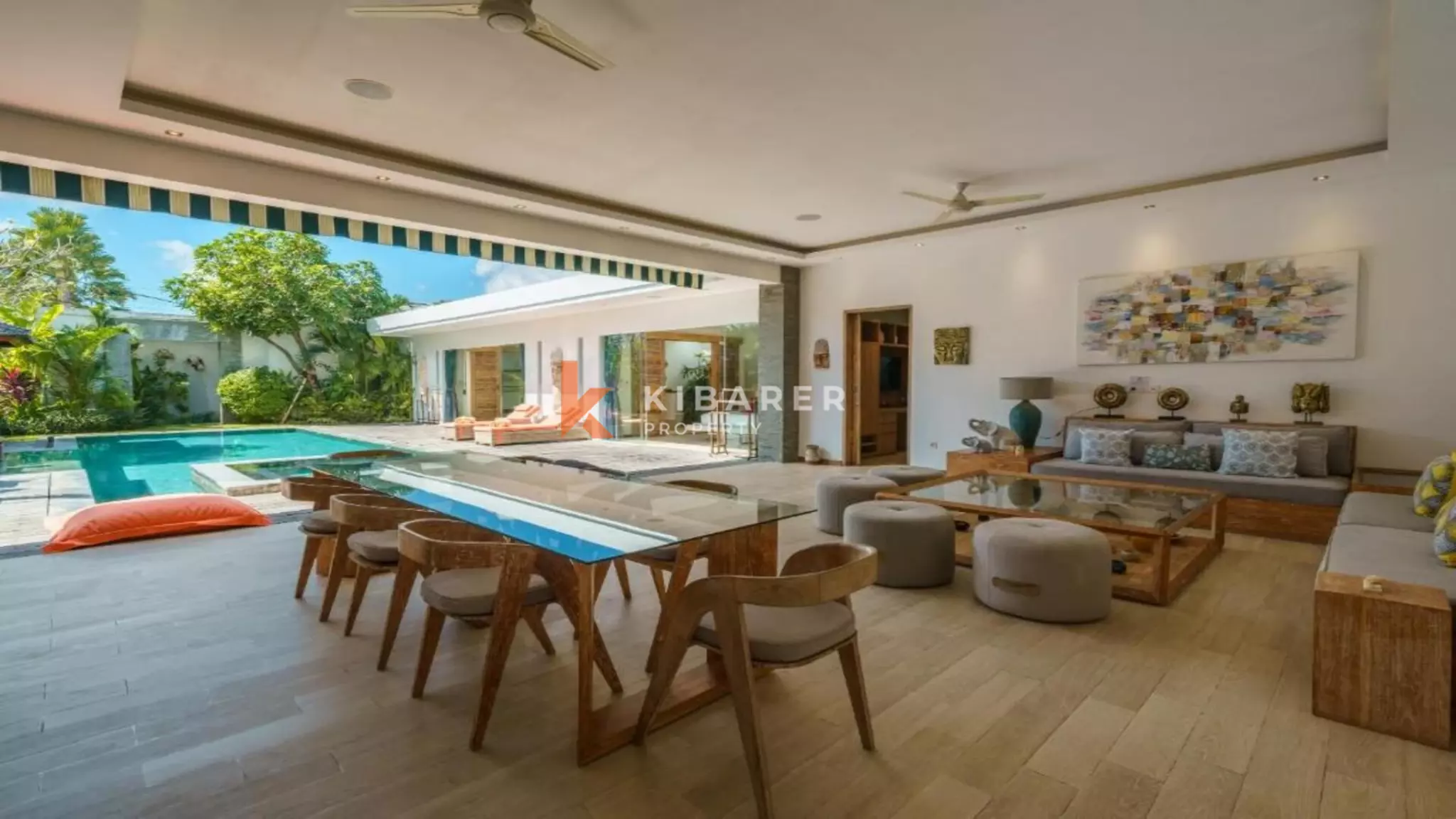 Elegant Three-Bedroom Luxury Villa with Open Living Room in Berawa — image 7