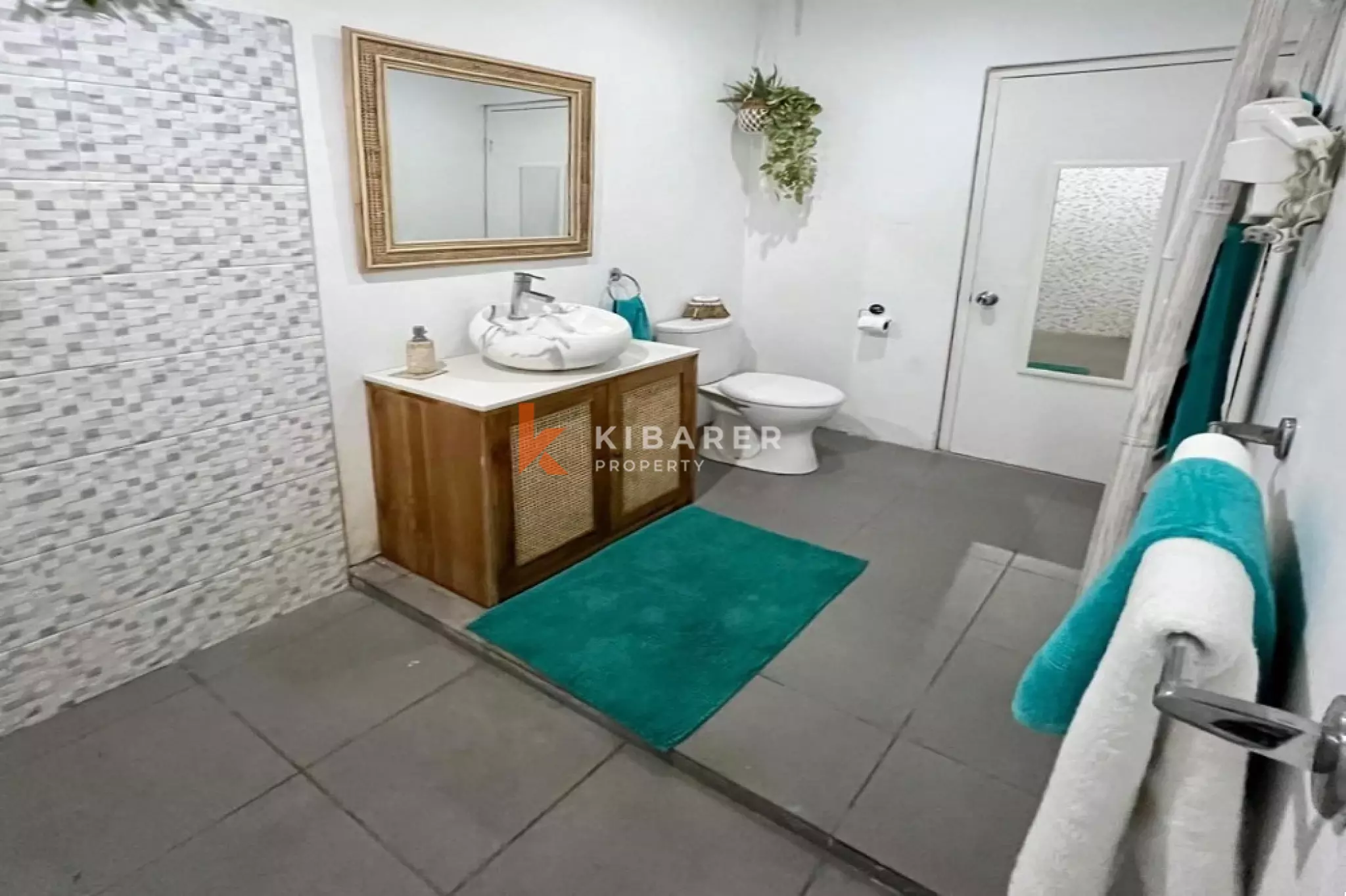 Serene Tropical Getaway Two-Bedroom Open Living Villa Situated in Legian Area — image 10