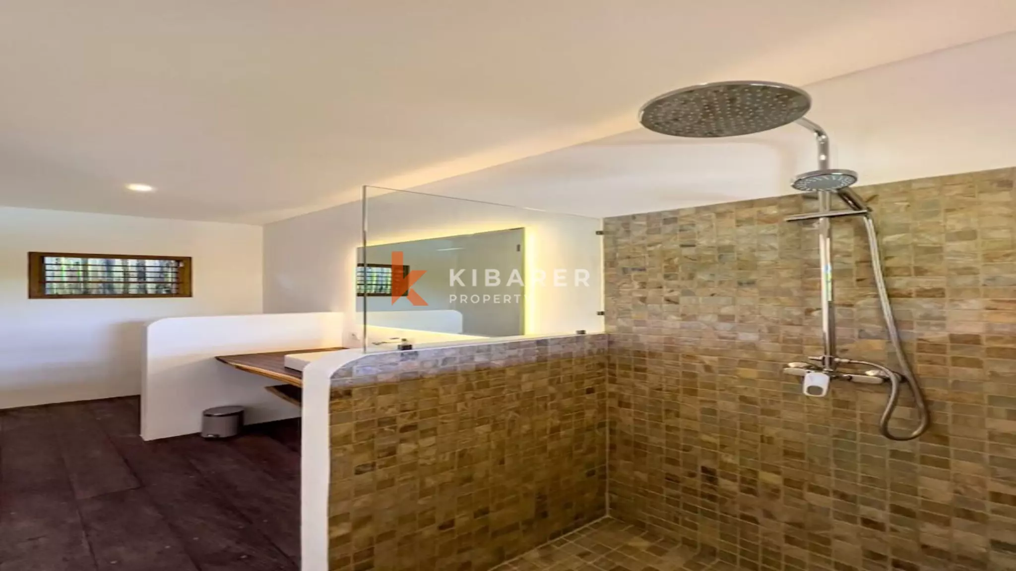 Three-Bedroom Villa in Tropical Paradise, Five Minutes from Kedungu Beach — image 19