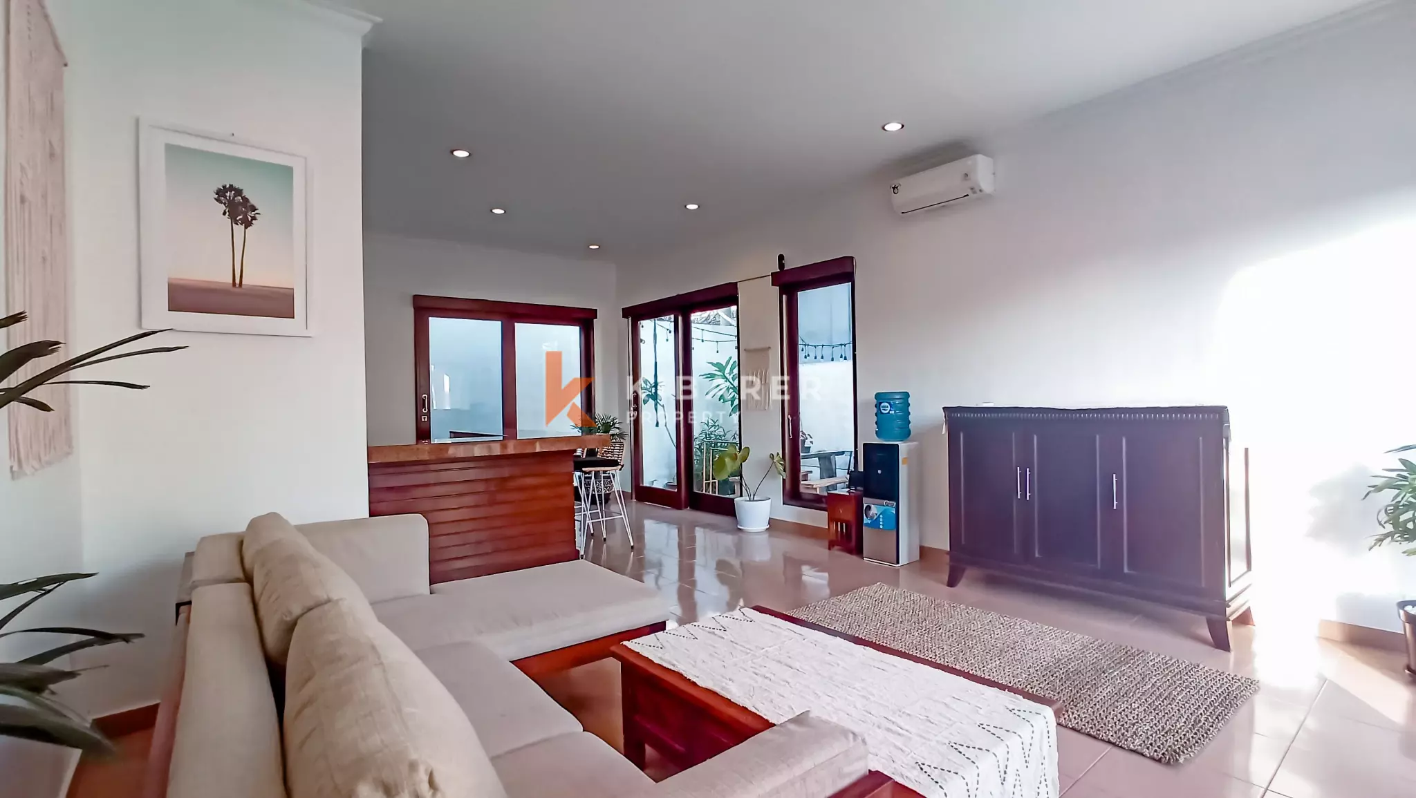 A Two-Storey Cozy Semi Furnished Three-Bedrooms Enclosed Living Villa in the heart of Canggu Area — image 2