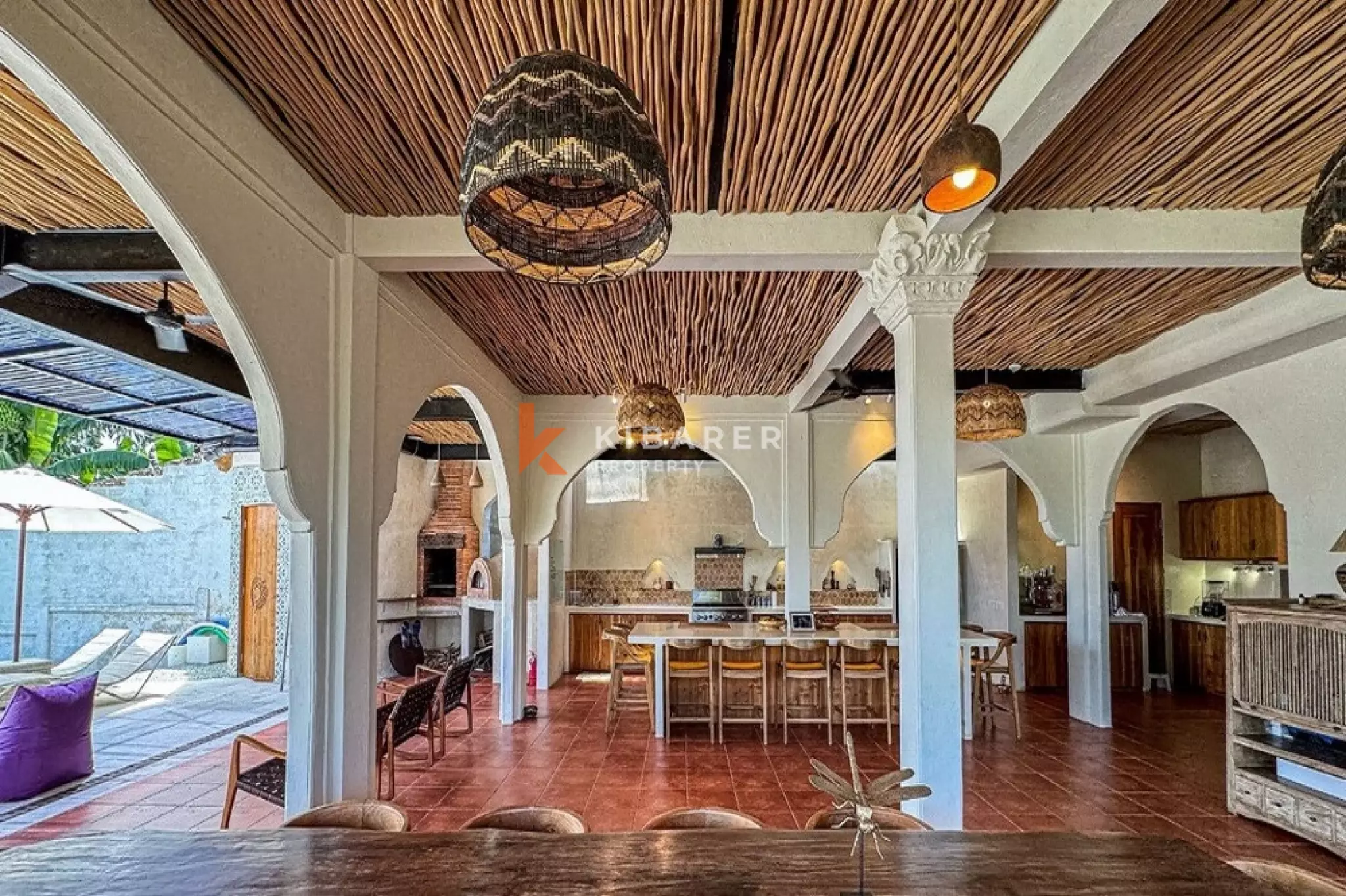 Tropical Haven Spacious Five-Bedrooms Plus Two-Bedrooms Open Living Villa in the Heart of Kerobokan — image 5