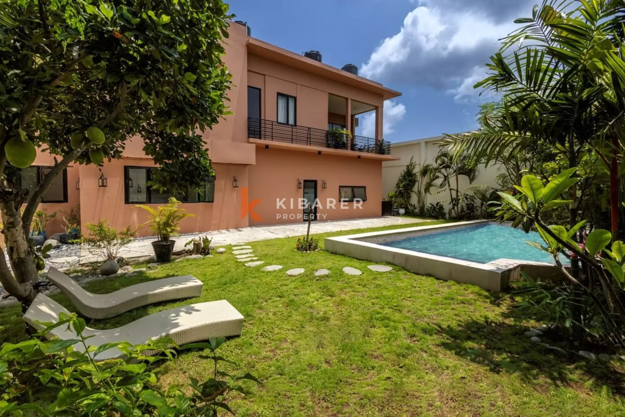 Abstract Modern Concept Fully Furnished One-Bedroom Apartment Situated in Seminyak Area — image 8