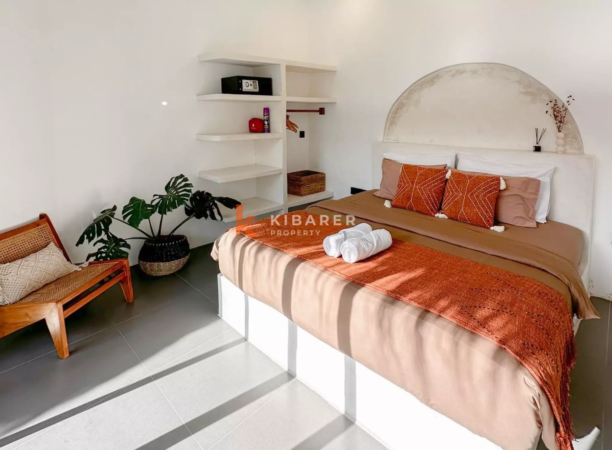 New Moon Modern Two-Bedroom Villa in Kerobokan — image 9