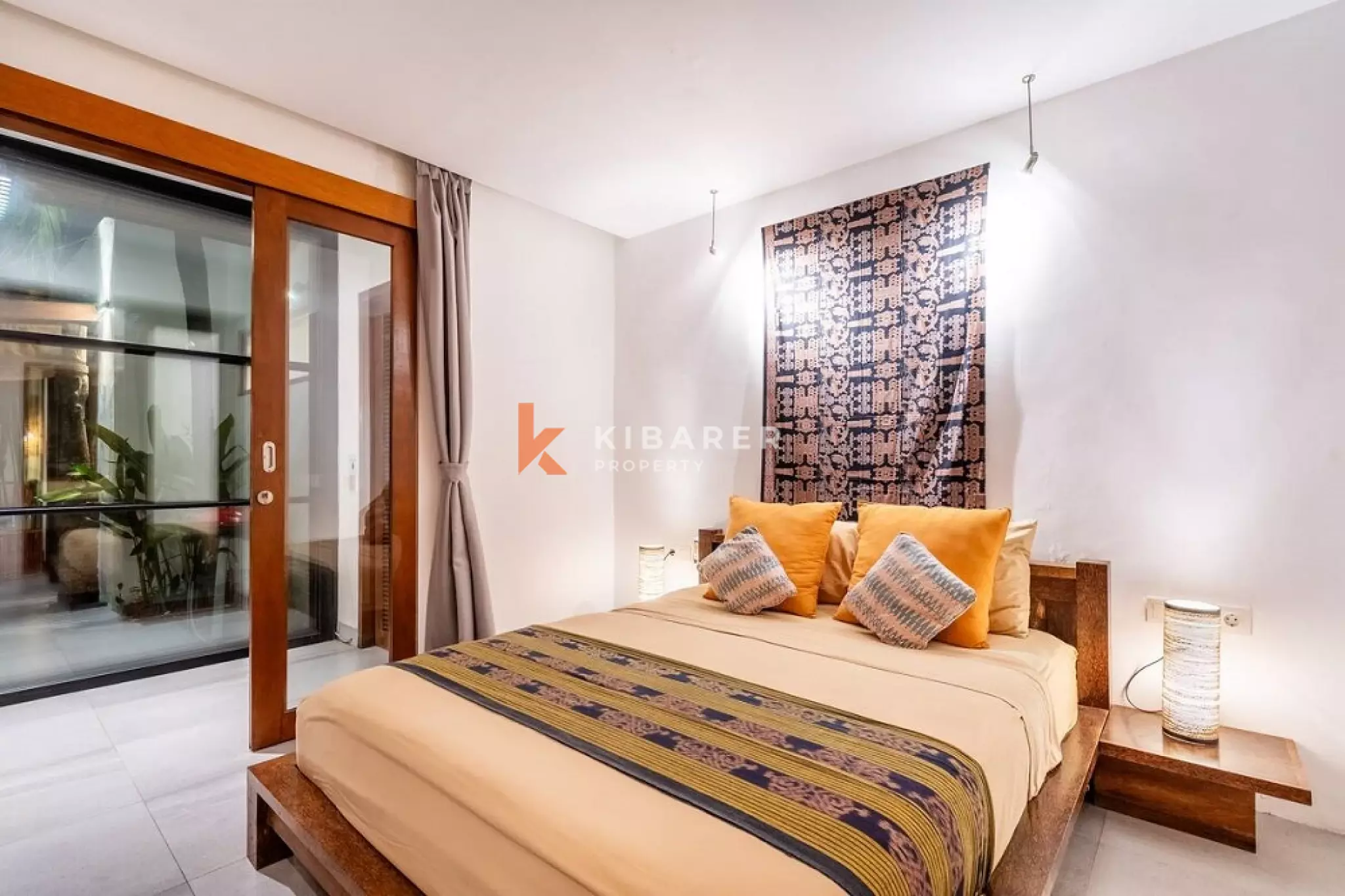 Designed Tropical Three Bedroom Enclosed Living Villa in Kerobokan — image 16
