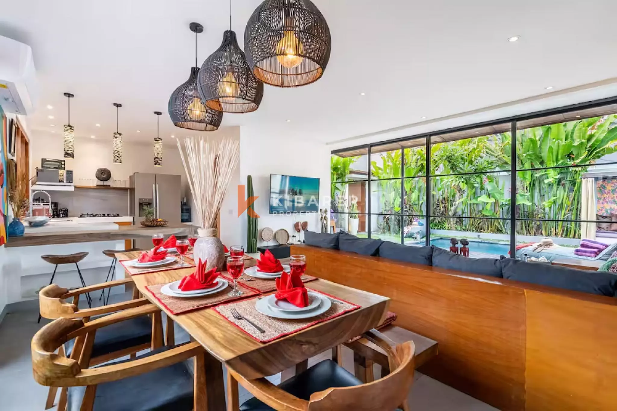 Designed Tropical Three Bedroom Enclosed Living Villa in Kerobokan — image 7