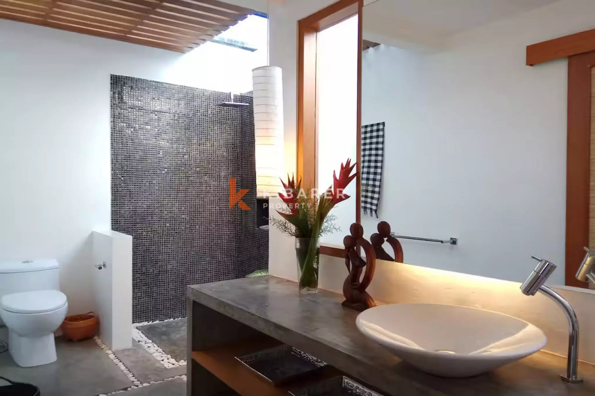 Designed Tropical Three Bedroom Enclosed Living Villa in Kerobokan — image 12