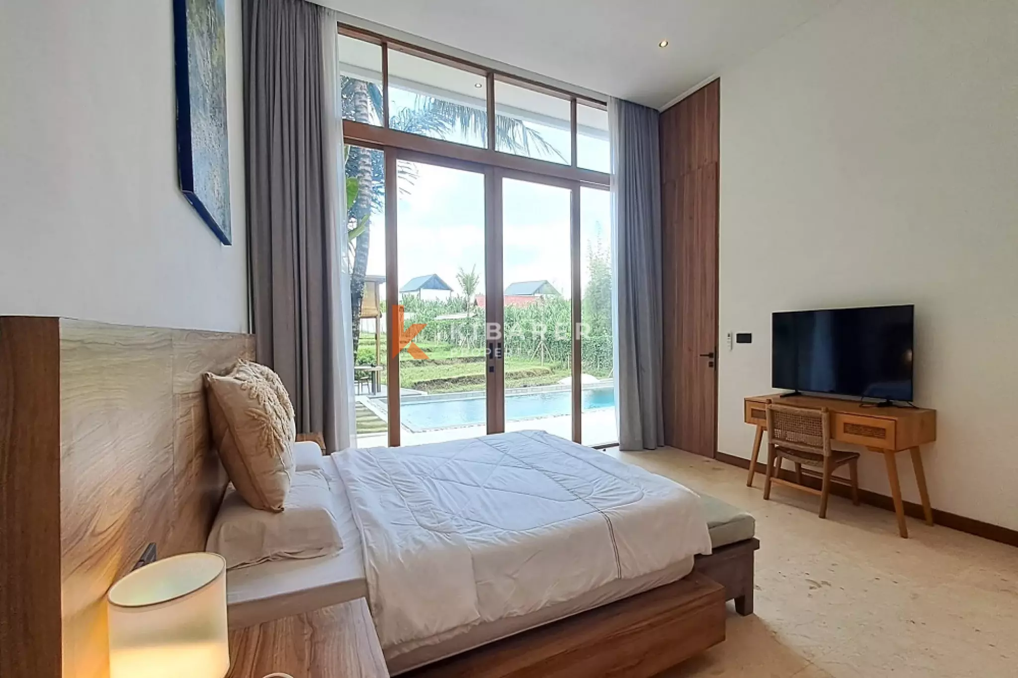 Luxury Family Villa Five-Bedrooms Fully Furnished in the Peaceful Area of Cepaka with Private Rice Field View — image 10