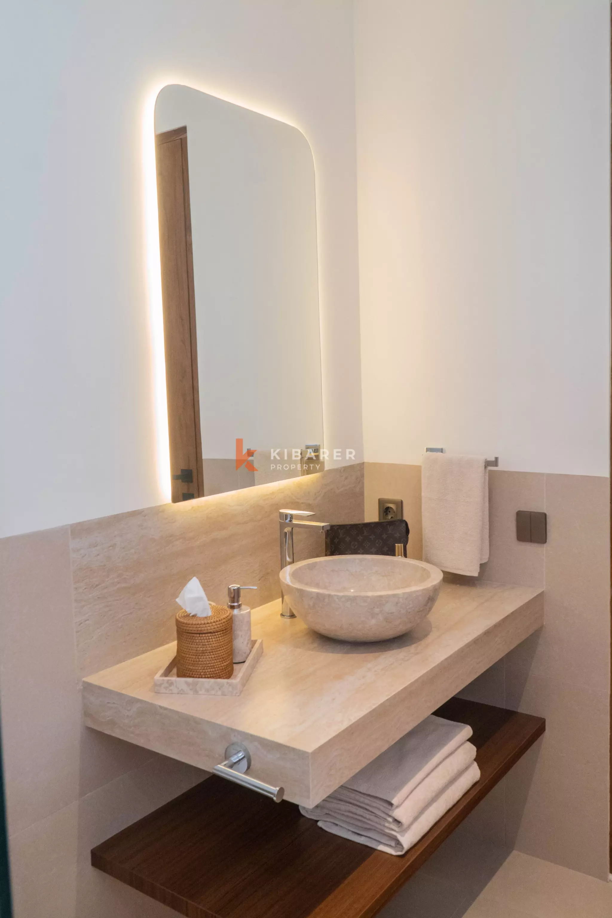 Brand New - Breezy Luxury One bedroom Appartment in Seseh — image 16
