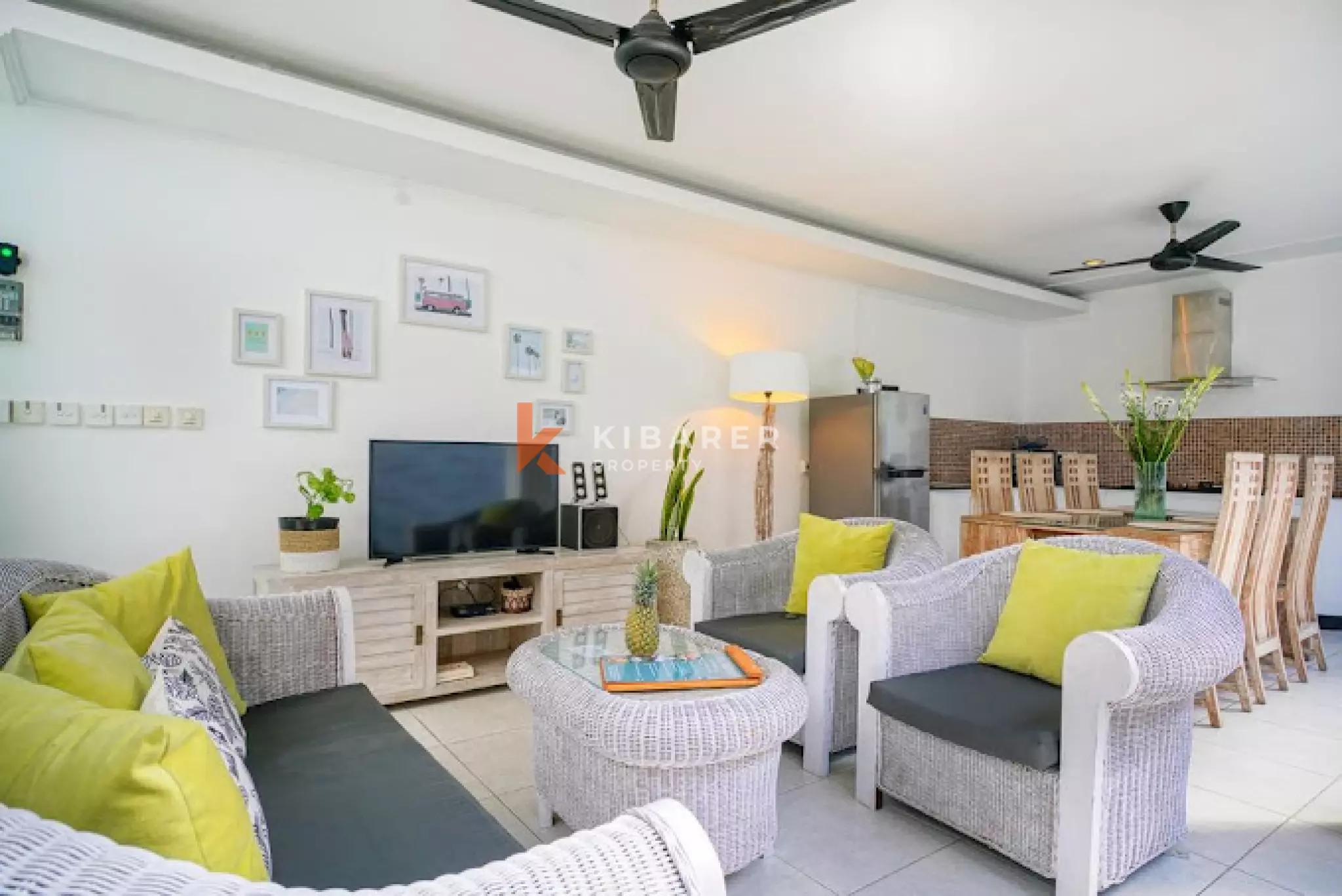 Open Three-Bedroom Bliss Escape Villa in Kerobokan — image 3
