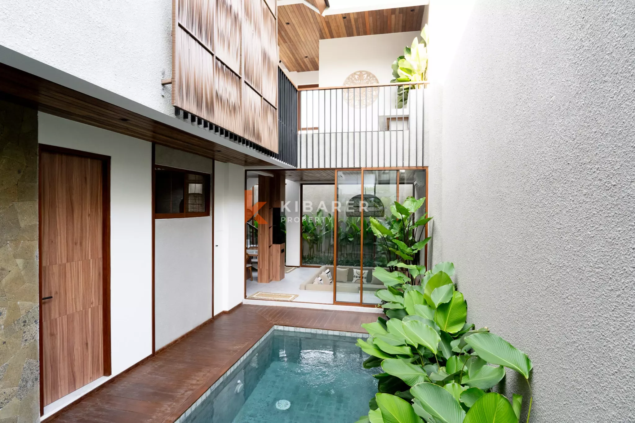 Three Bedroom Enclosed Lounge Villa with Private Pool in Canggu