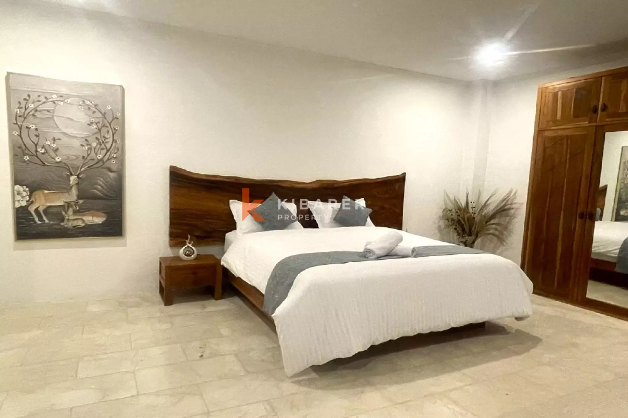 Elegant Four-Bedroom Villa in the Tumbak Bayuh Area — image 12