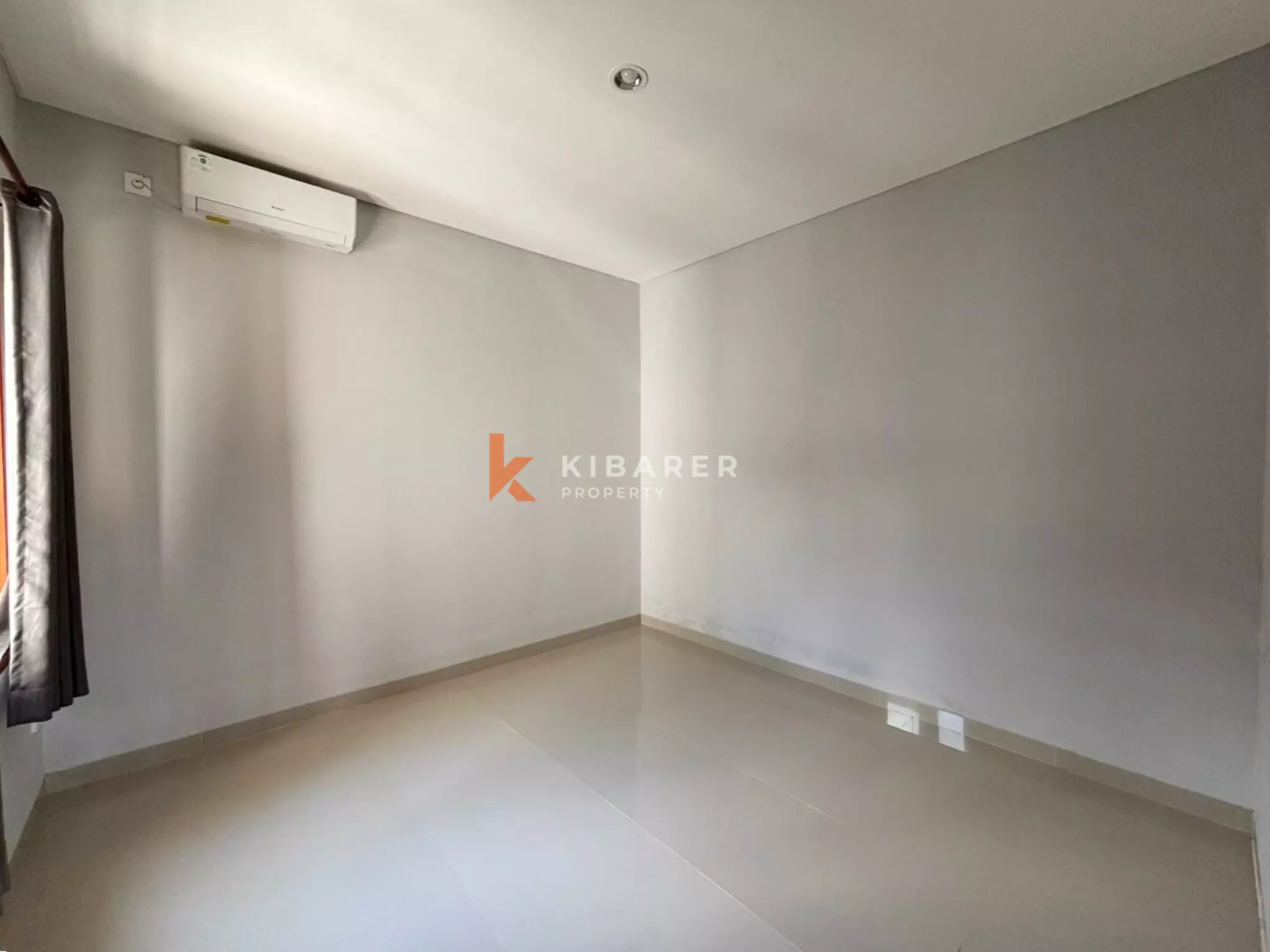 Two-Storey Level with Three Bedroom House in Abianbase — image 13