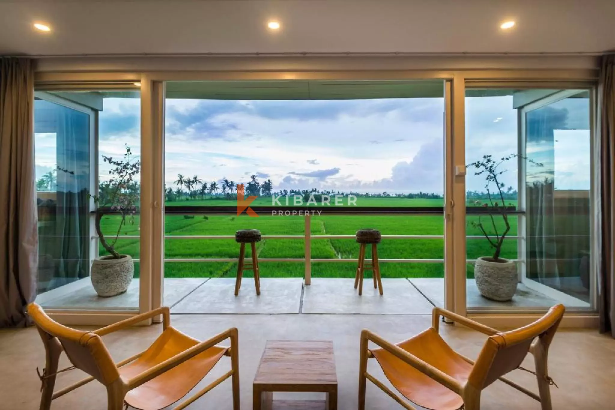 Peaceful Four-Bedroom Villa in Kedungu — image 14