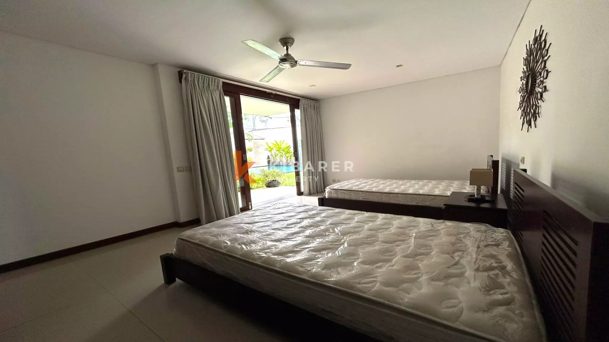 Elegant Three-Bedroom Balinese Villa with Pool in Berawa — image 18