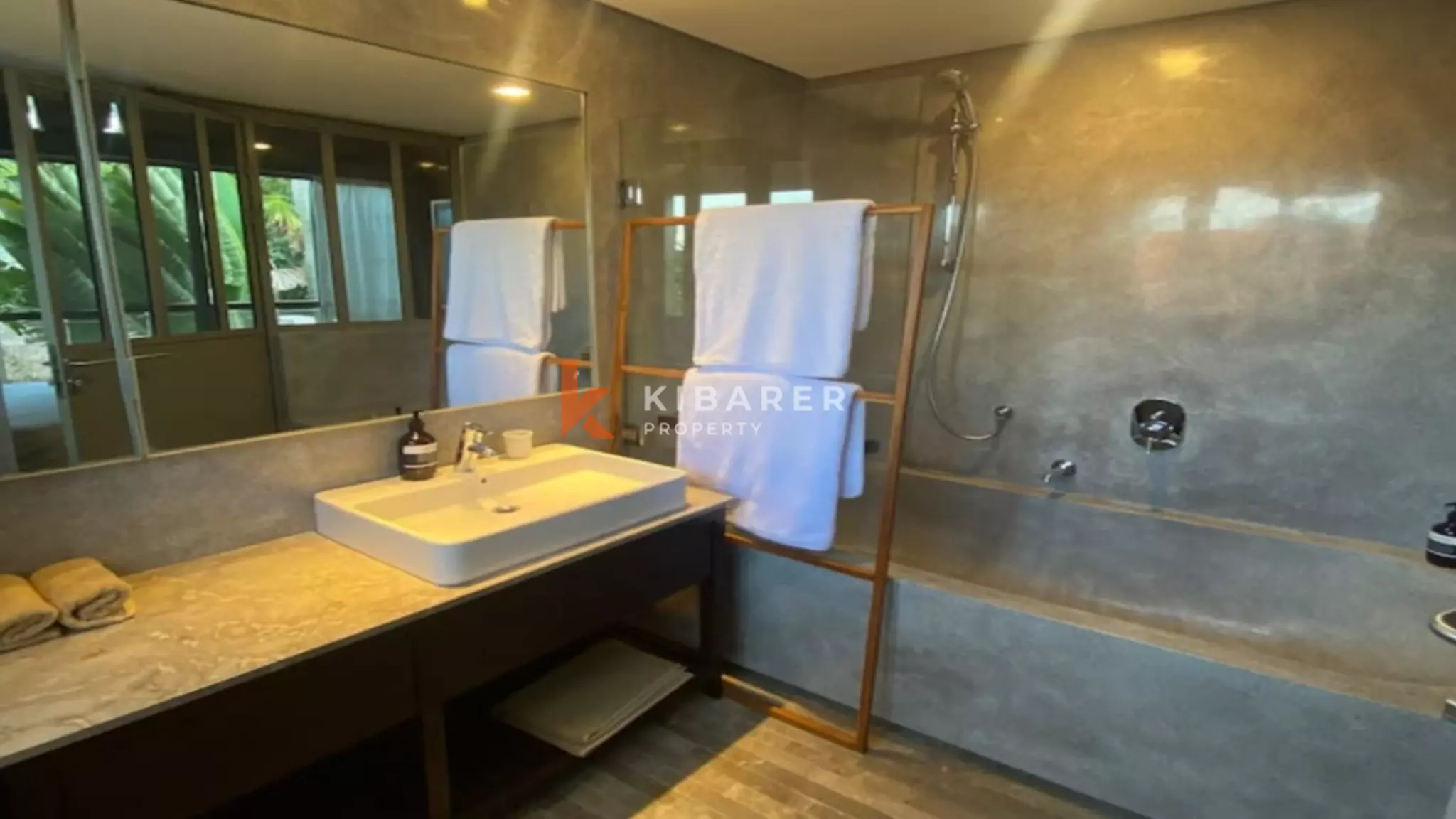 Stunning Three-Bedroom Closed Living Room Design Villa in Umalas — image 18