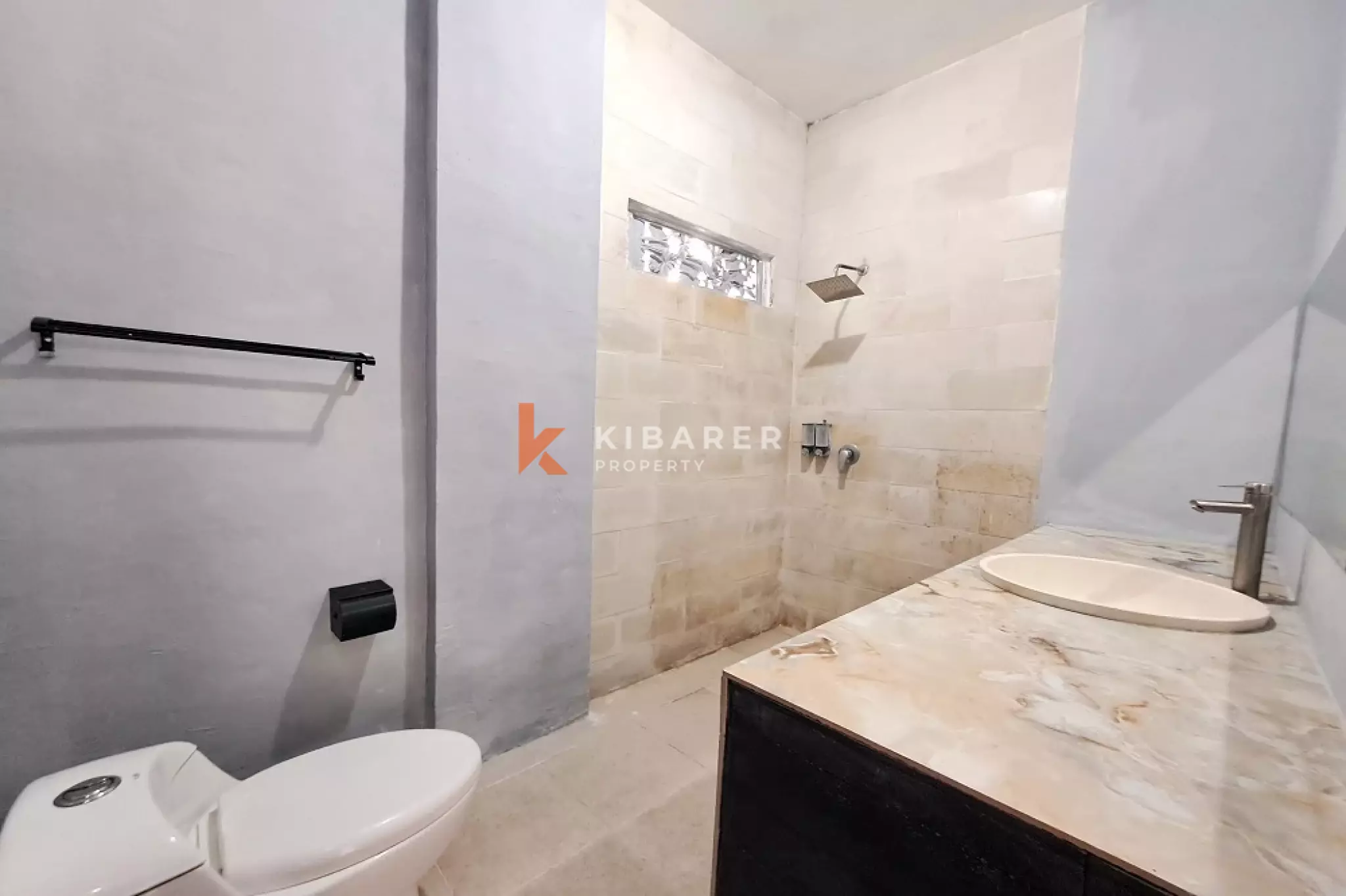 Ricefields Haven Seven-Bedrooms Villa Close to Berawa Beach — image 17