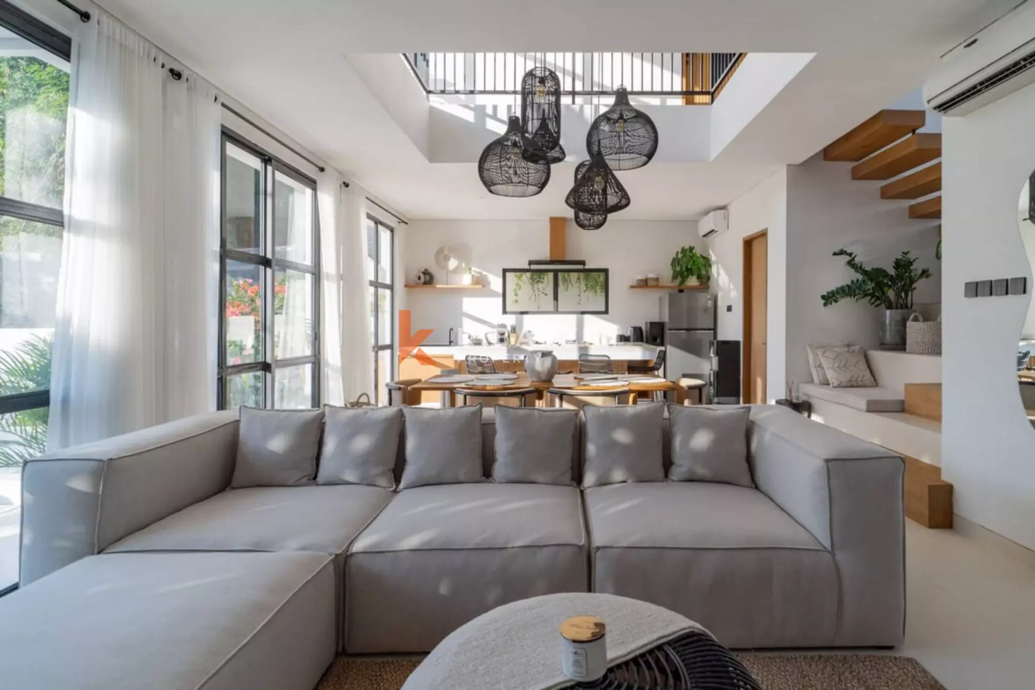 Modern Estate Two Bedroom Villa in North Canggu — image 7