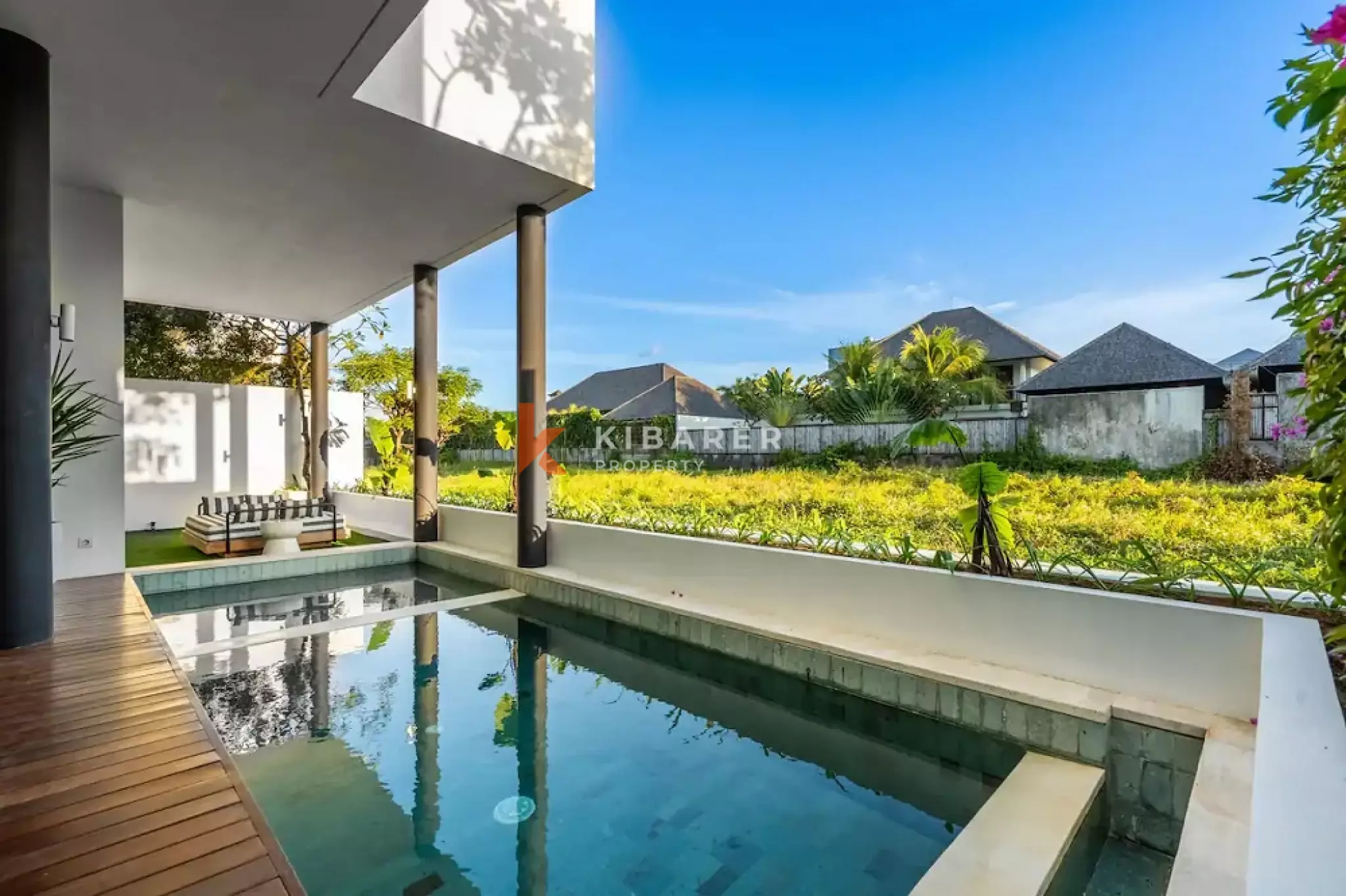 Family Three-Bedrooms Villa with Kid-Friendly Pool in Berawa — image 1