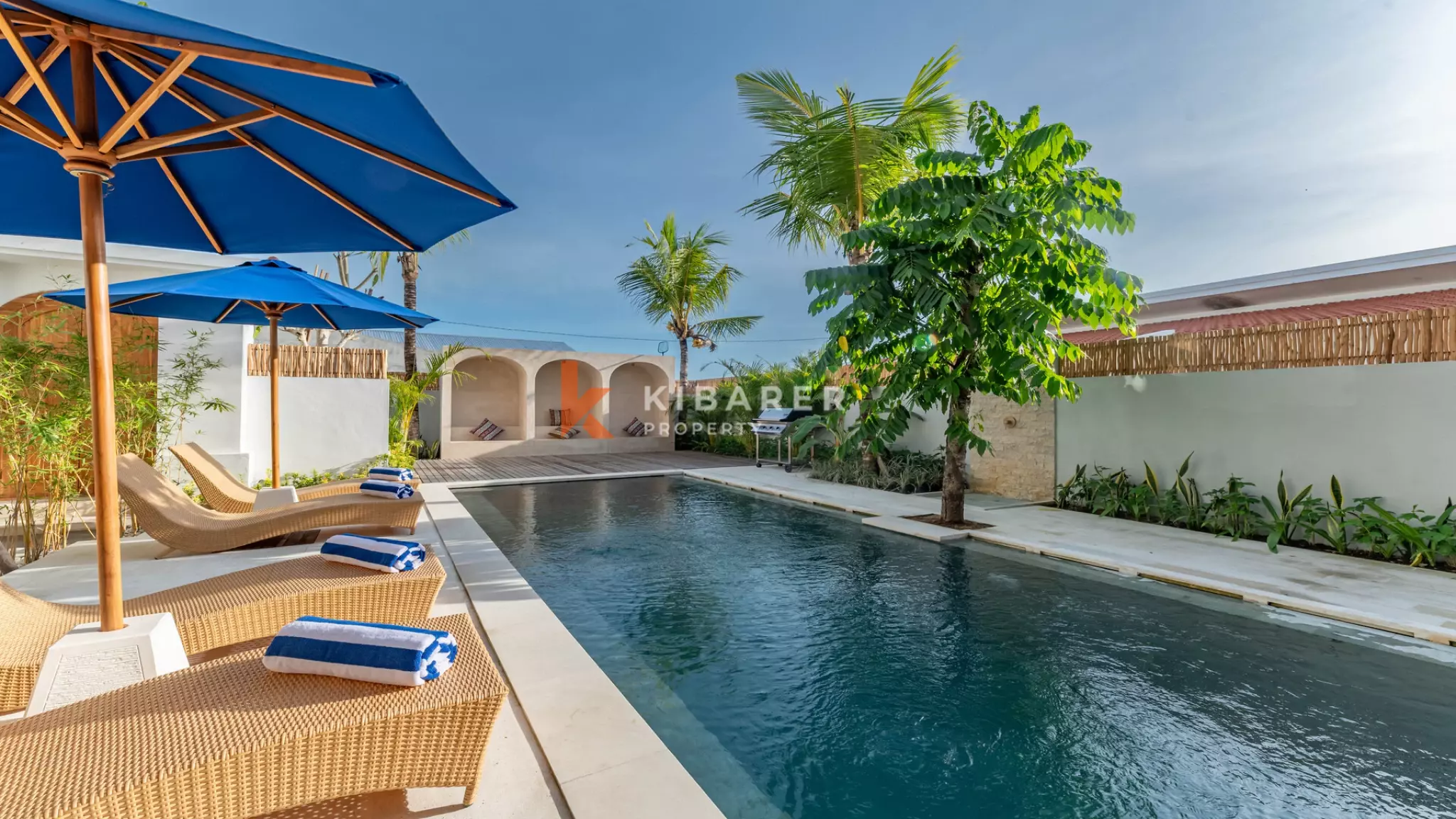 Chic One-Bedroom Modern Villa with Shared Pool in the Heart of Pererenan — image 4