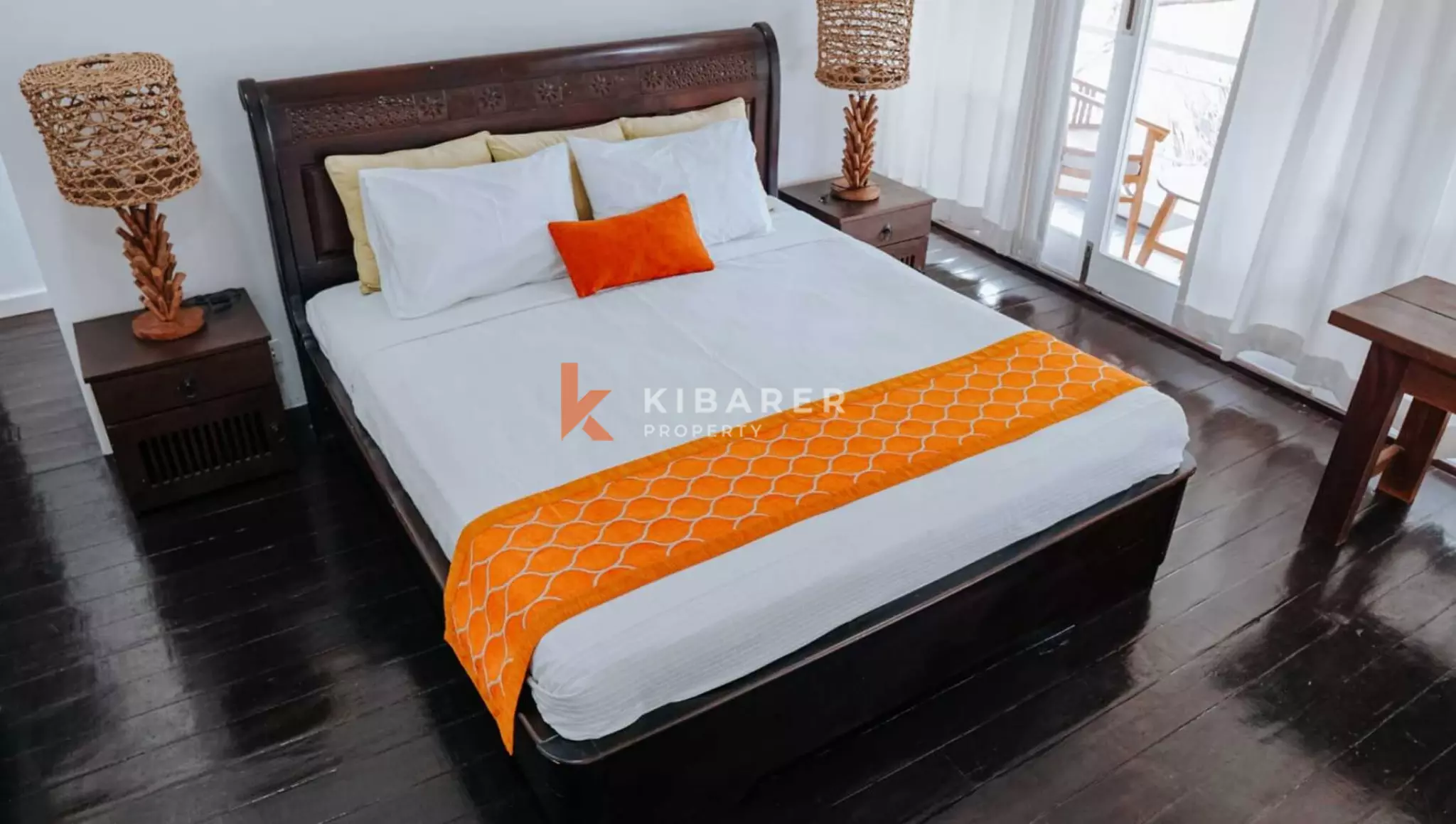 Traditional Three Bedroom Open Living Villa with Tropical Touch in Mertanadi — image 16