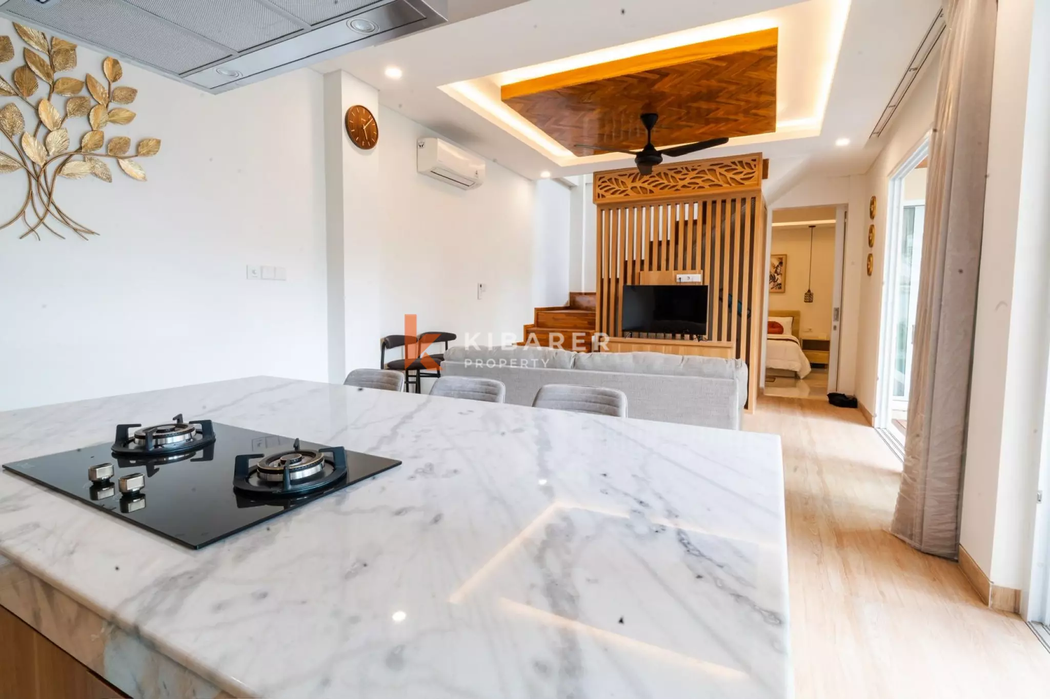 Chic Modern Living Three Bedroom Villa in Tumbak Bayuh — image 9