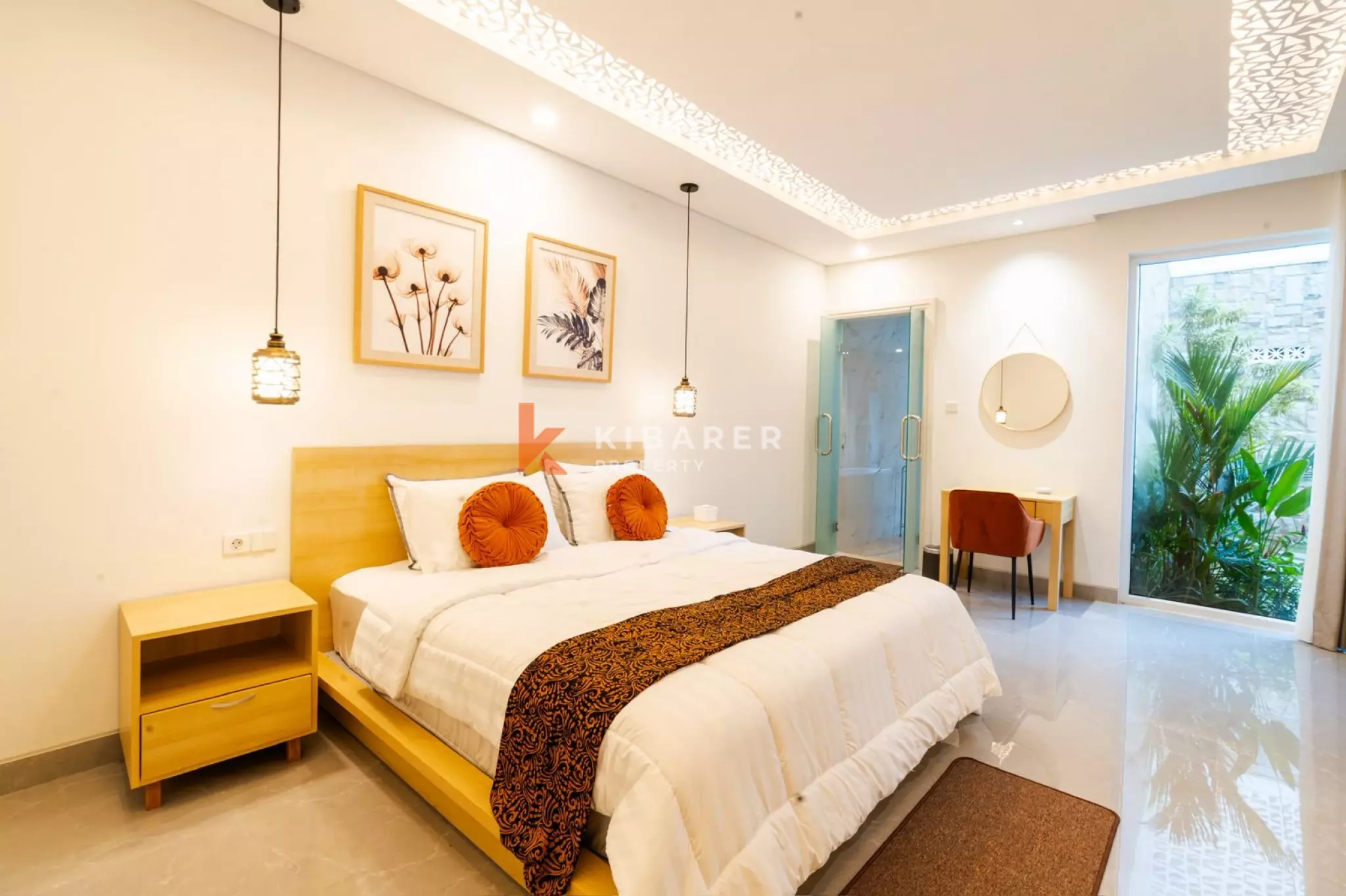 Chic Modern Living Three Bedroom Villa in Tumbak Bayuh — image 10