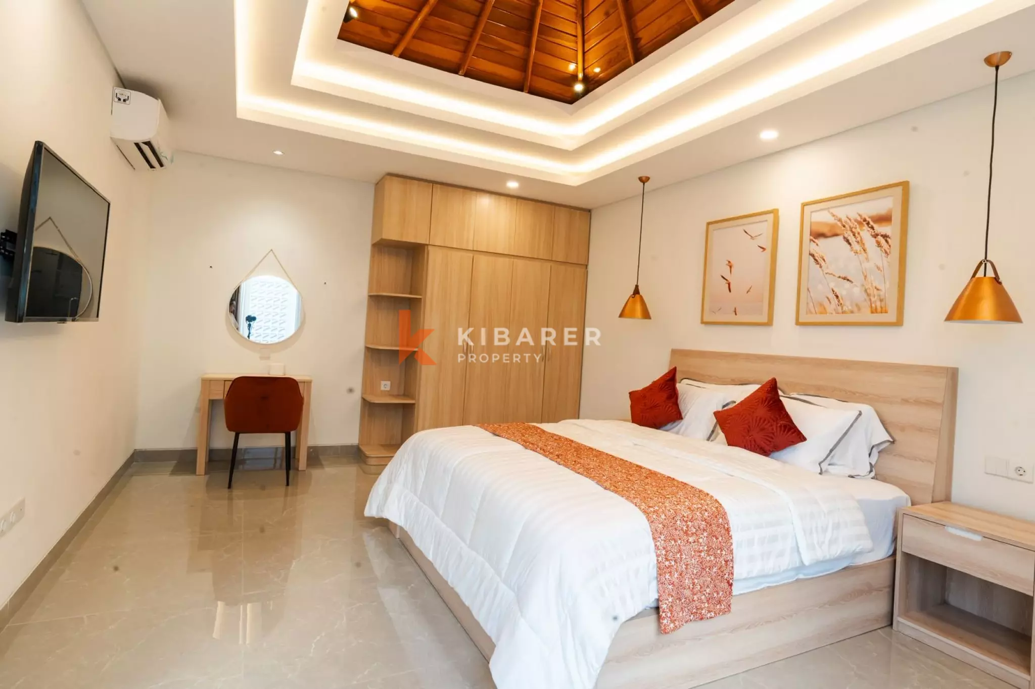 Chic Modern Living Three Bedroom Villa in Tumbak Bayuh — image 12