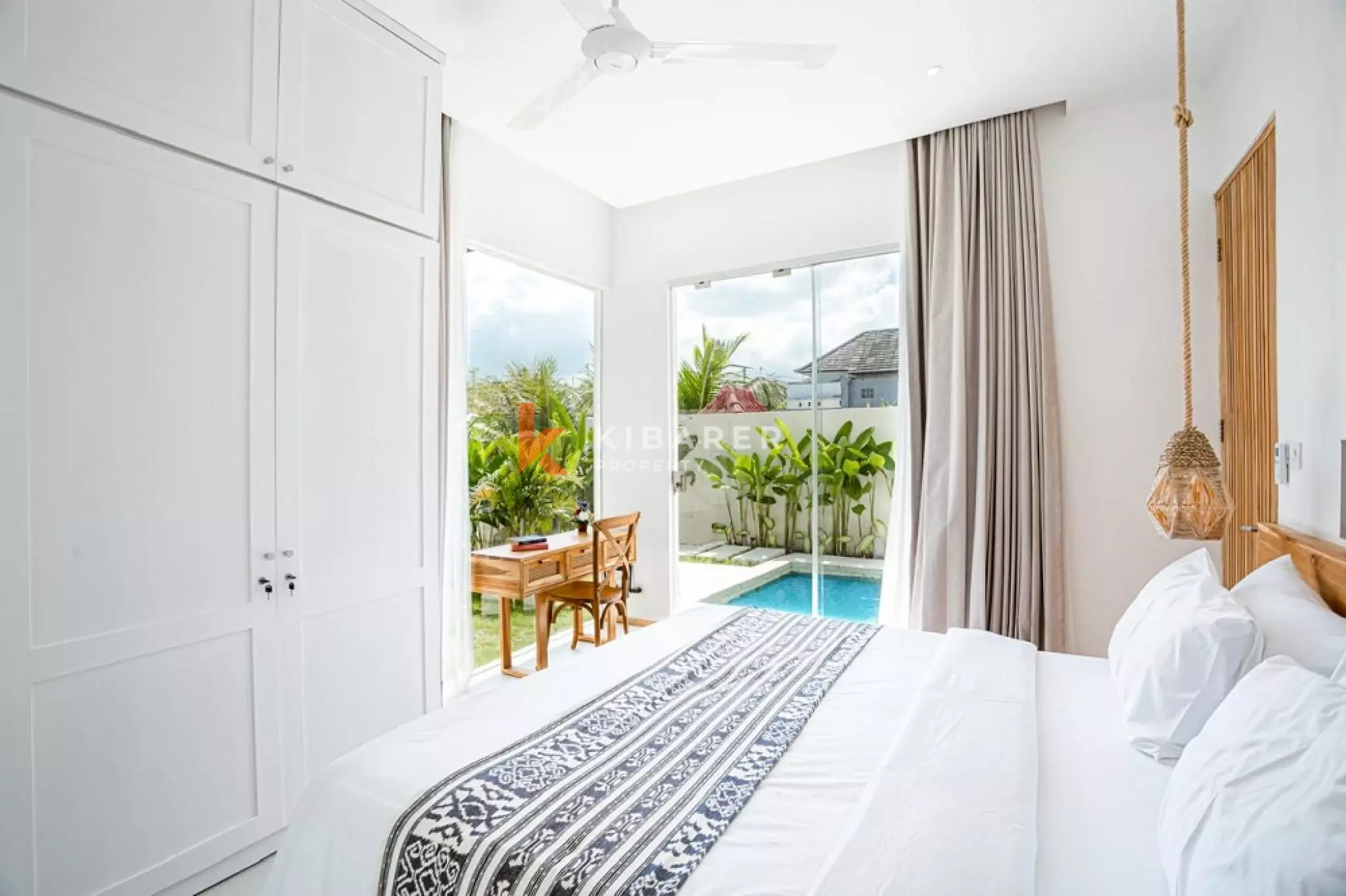 Modern Rooftop Two-Bedrooms Villa with Facilities in Tumbak Bayuh — image 7